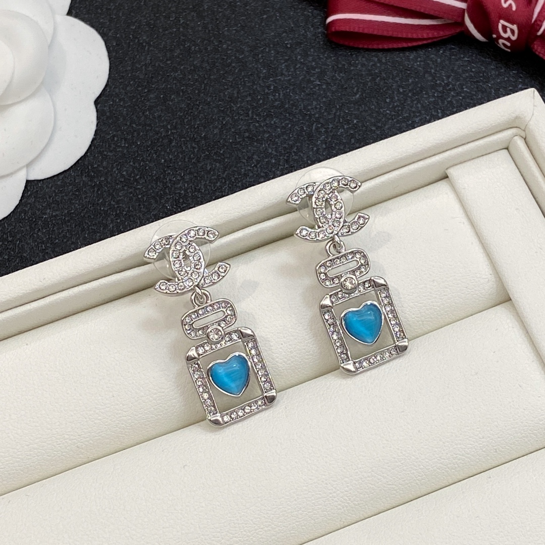 [TOP] CHANEL CC  Earrings- Blue