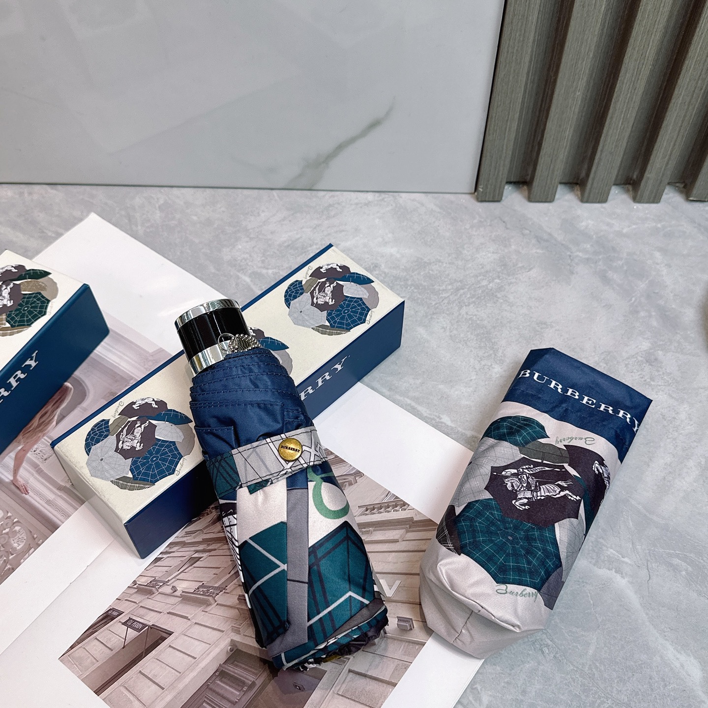 [TOP] BURBERRY Umbrella - 3 Colour