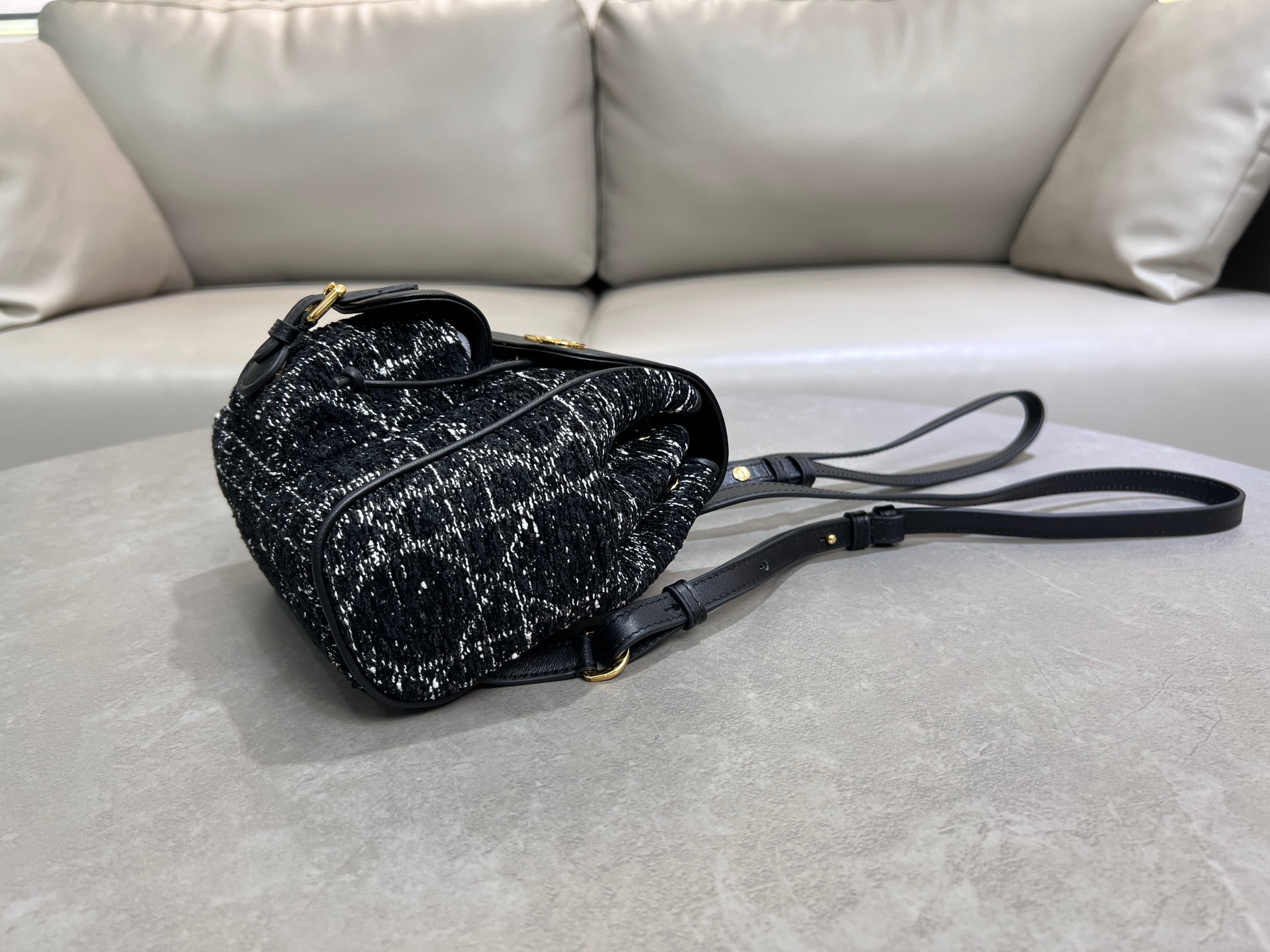 [TOP] Christian Dior Caro Backpack 19.5×18.5×8.5 cm - Black