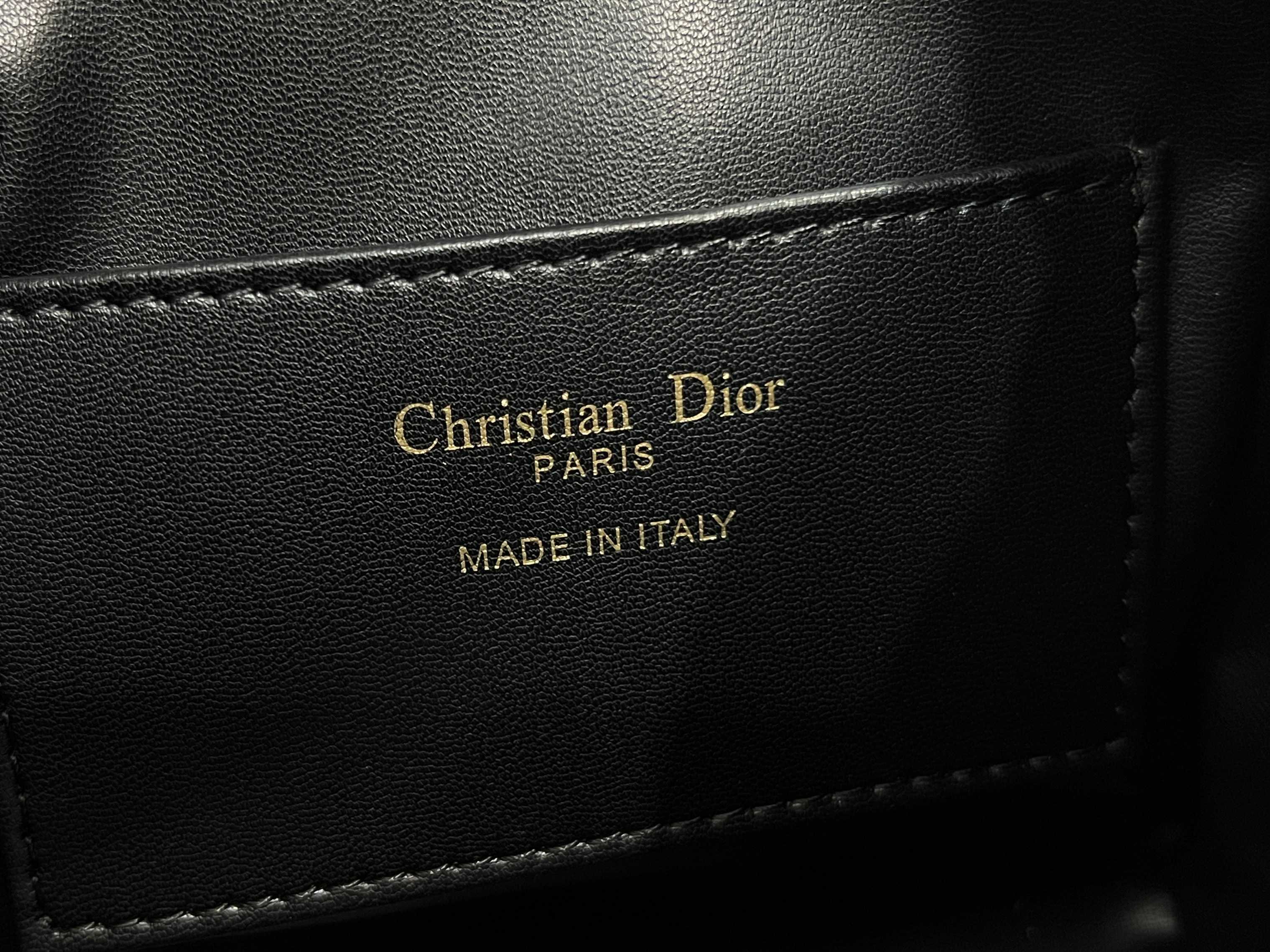 [TOP] Christian Dior Caro Backpack 19.5×18.5×8.5 cm - Black