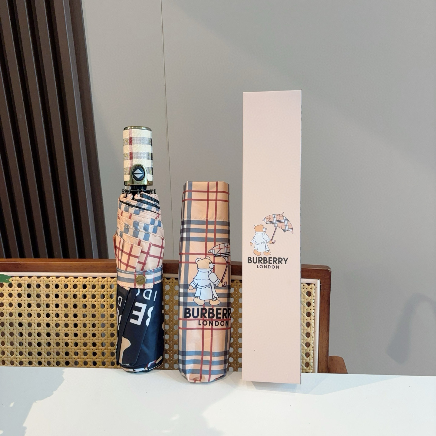 [TOP] BURBERRY Umbrella - 2 Colour