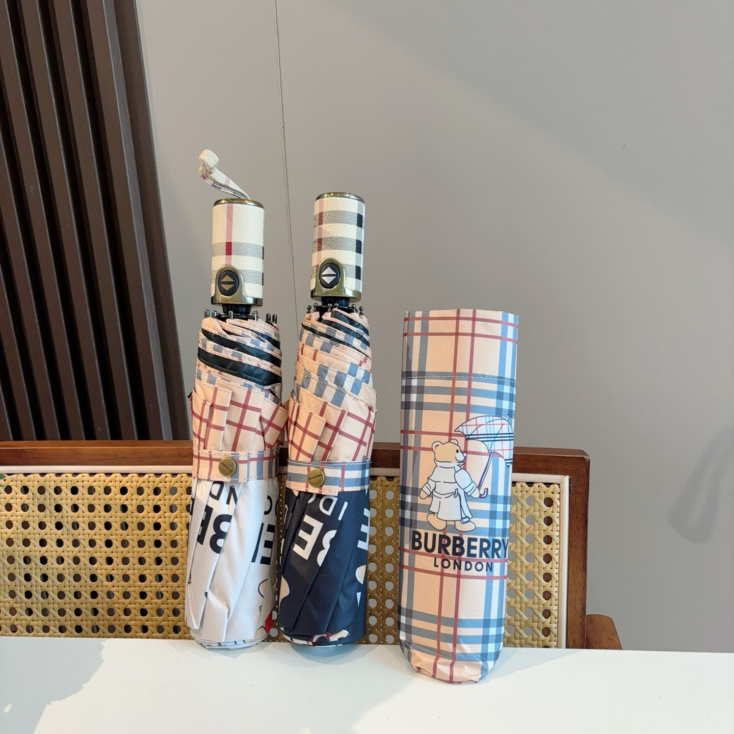 [TOP] BURBERRY Umbrella - 2 Colour