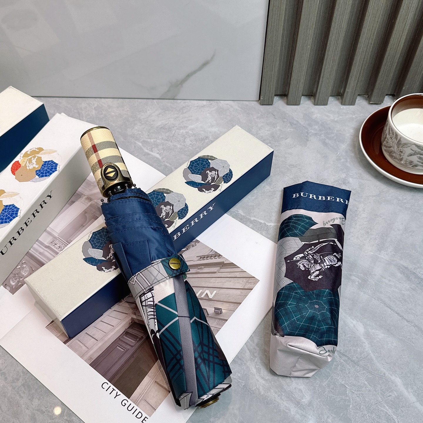 [TOP] BURBERRY Umbrella - 3 Colour