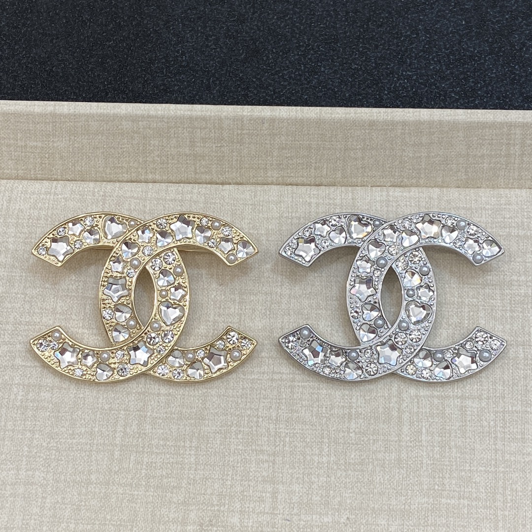 [TOP] CHANEL Brooch - 2 Colors