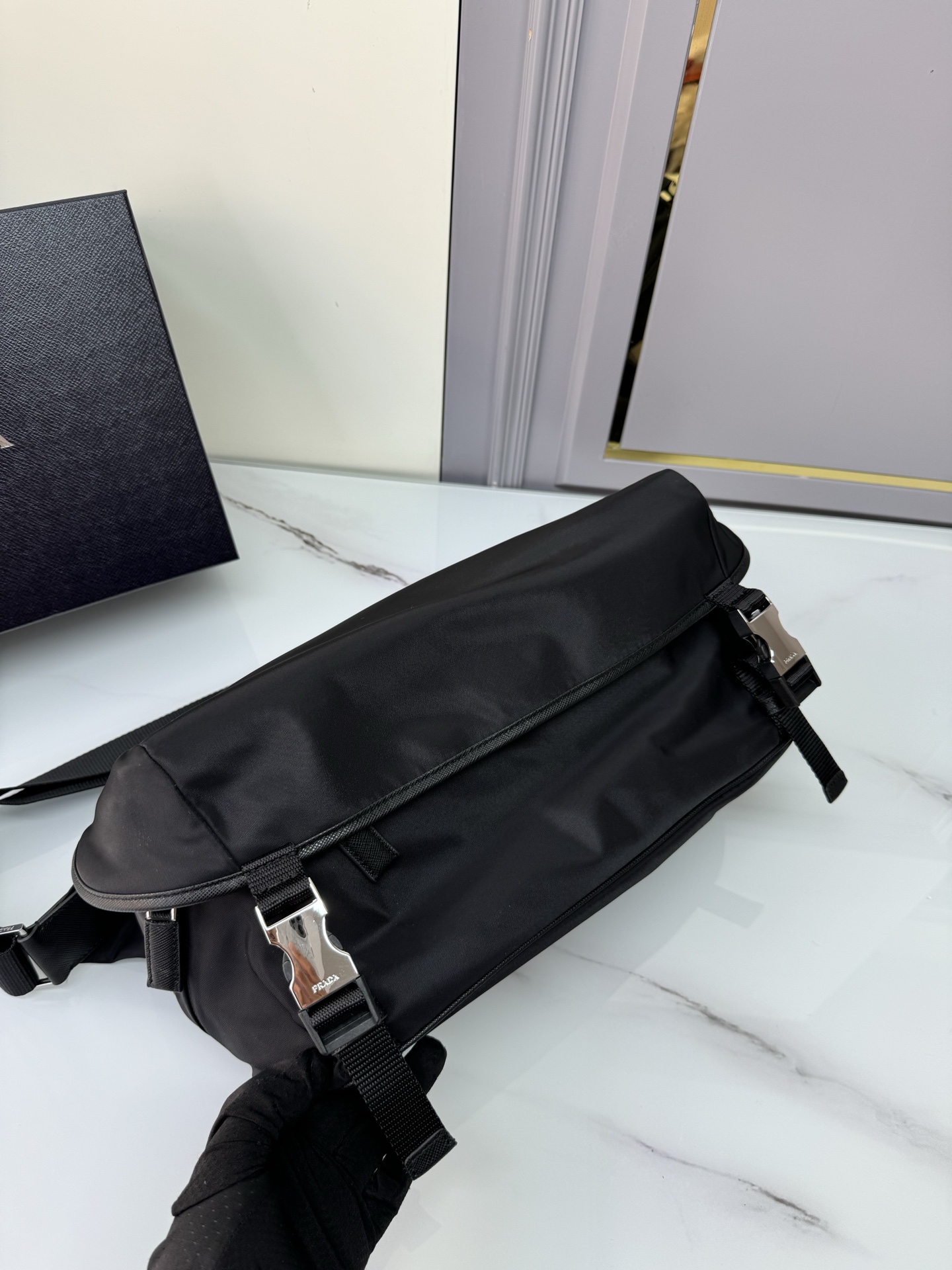[Top] PRADA Flip-Top Messenger Bag Nylon And Saffiano Leather 27*15.5*14cm/32*18*16cm - Black