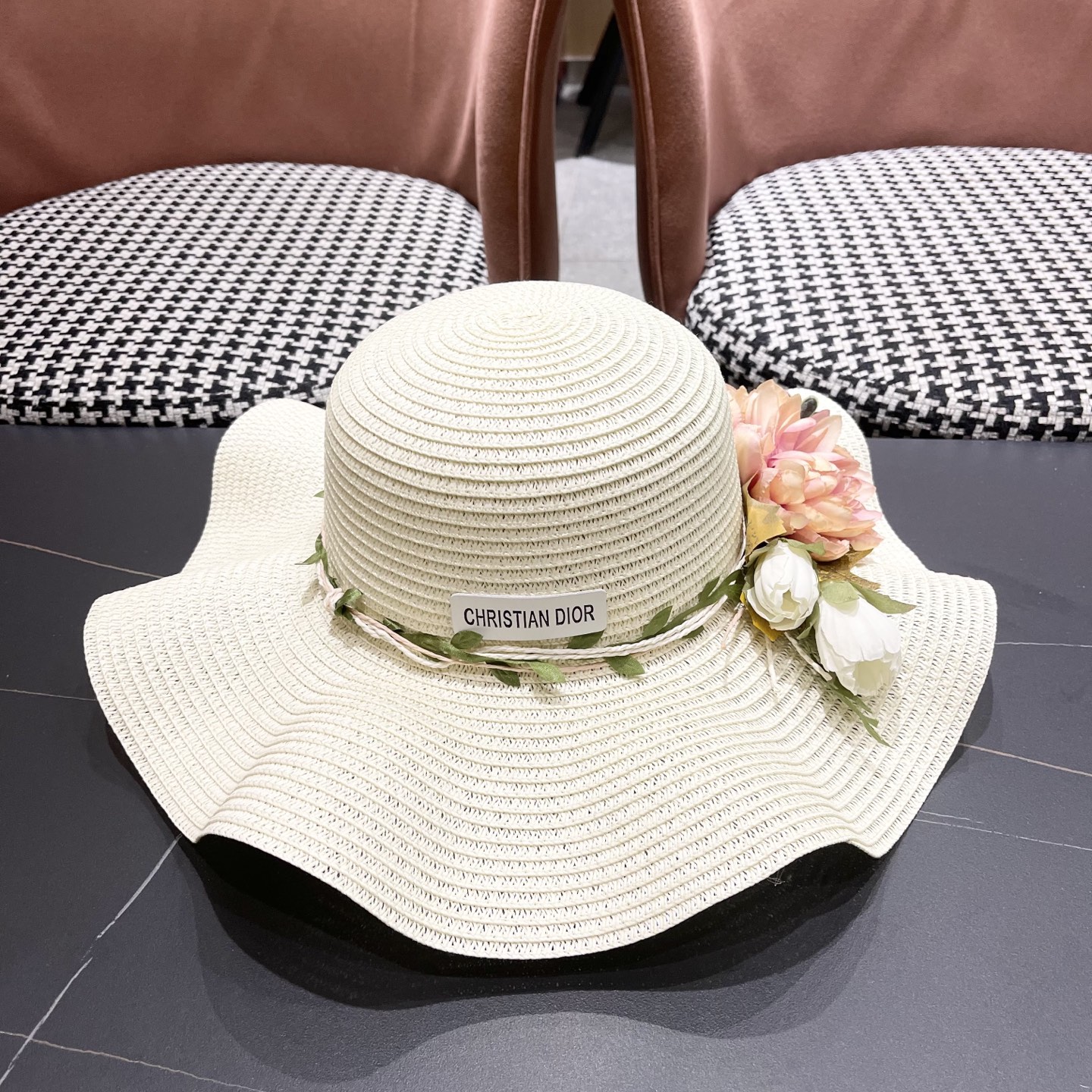 [TOP] Christian Dior Hat - 4 Colour