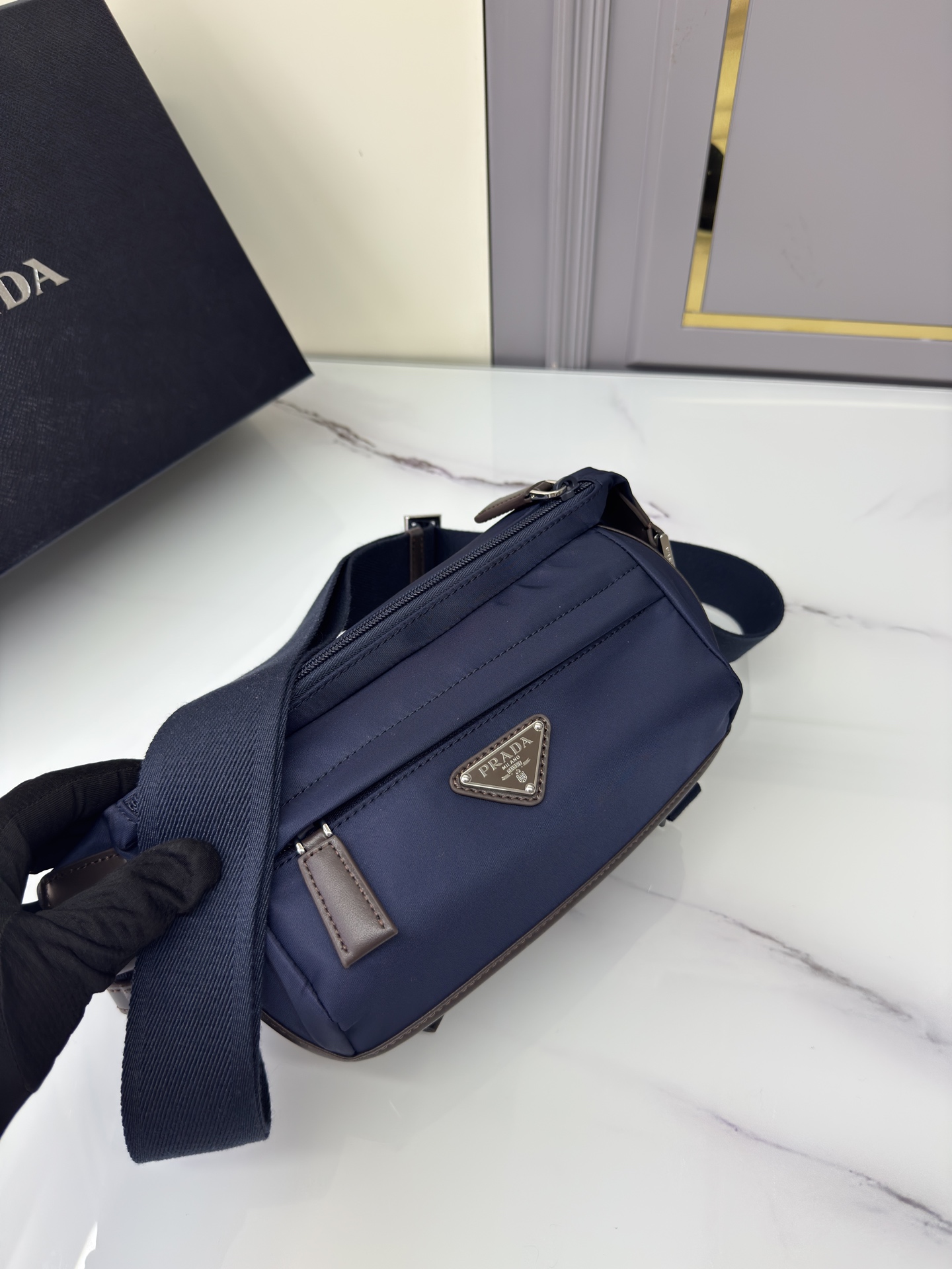 [Top] PRADA Mini Messenger Bag 20*13*9cm - Blue