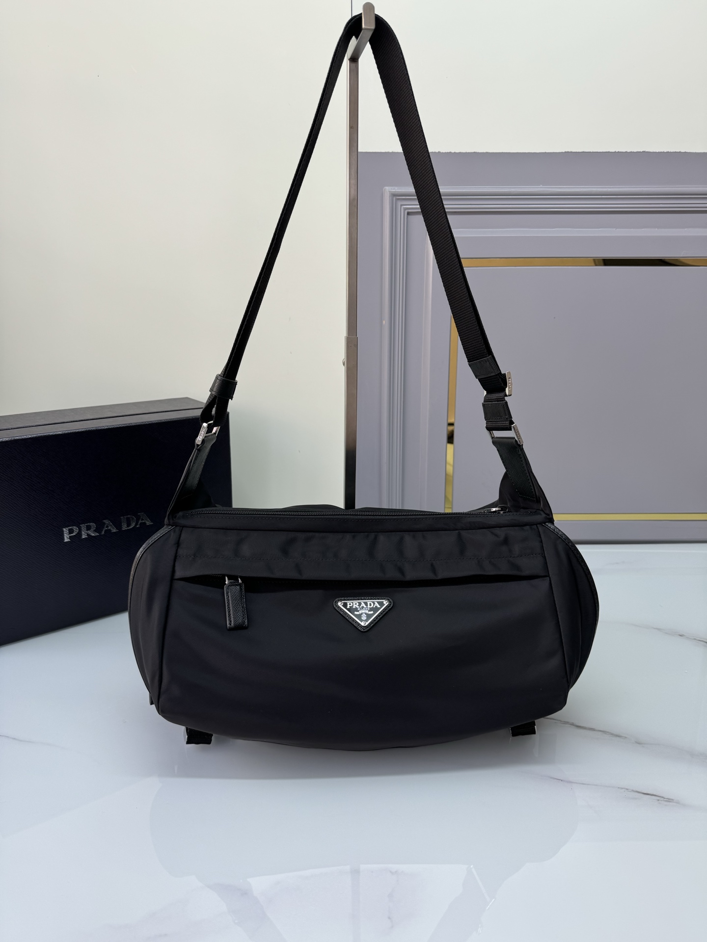 [Top] PRADA Flip-Top Messenger Bag Nylon And Saffiano Leather 27*15.5*14cm/32*18*16cm - Black