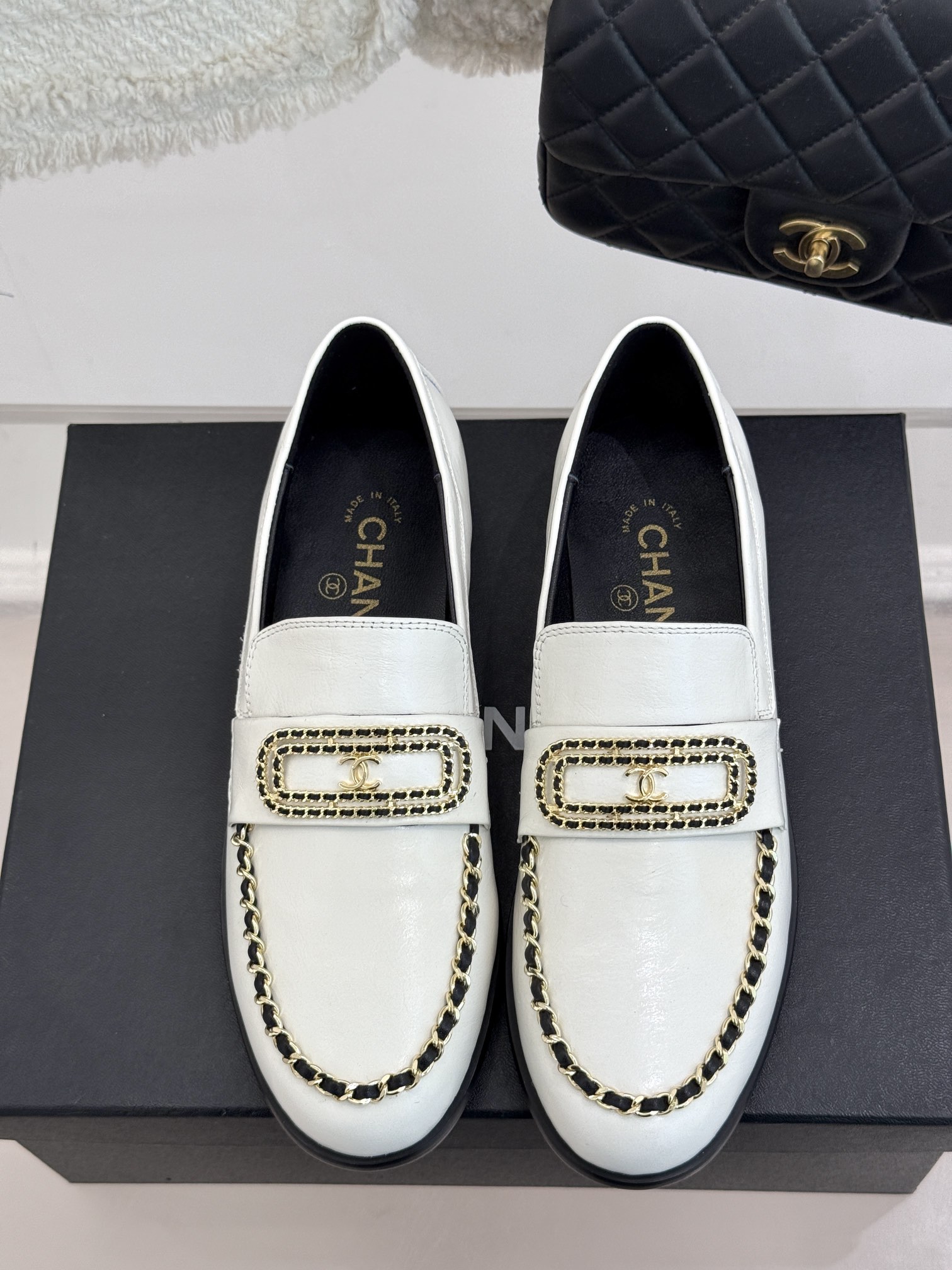 [TOP] CHANEL Loafers - 4 Color