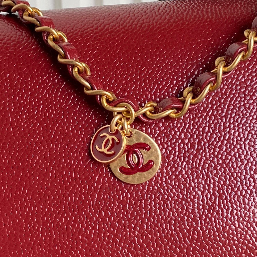 [TOP] CHANEL Clutch Bag Cowhide - Red