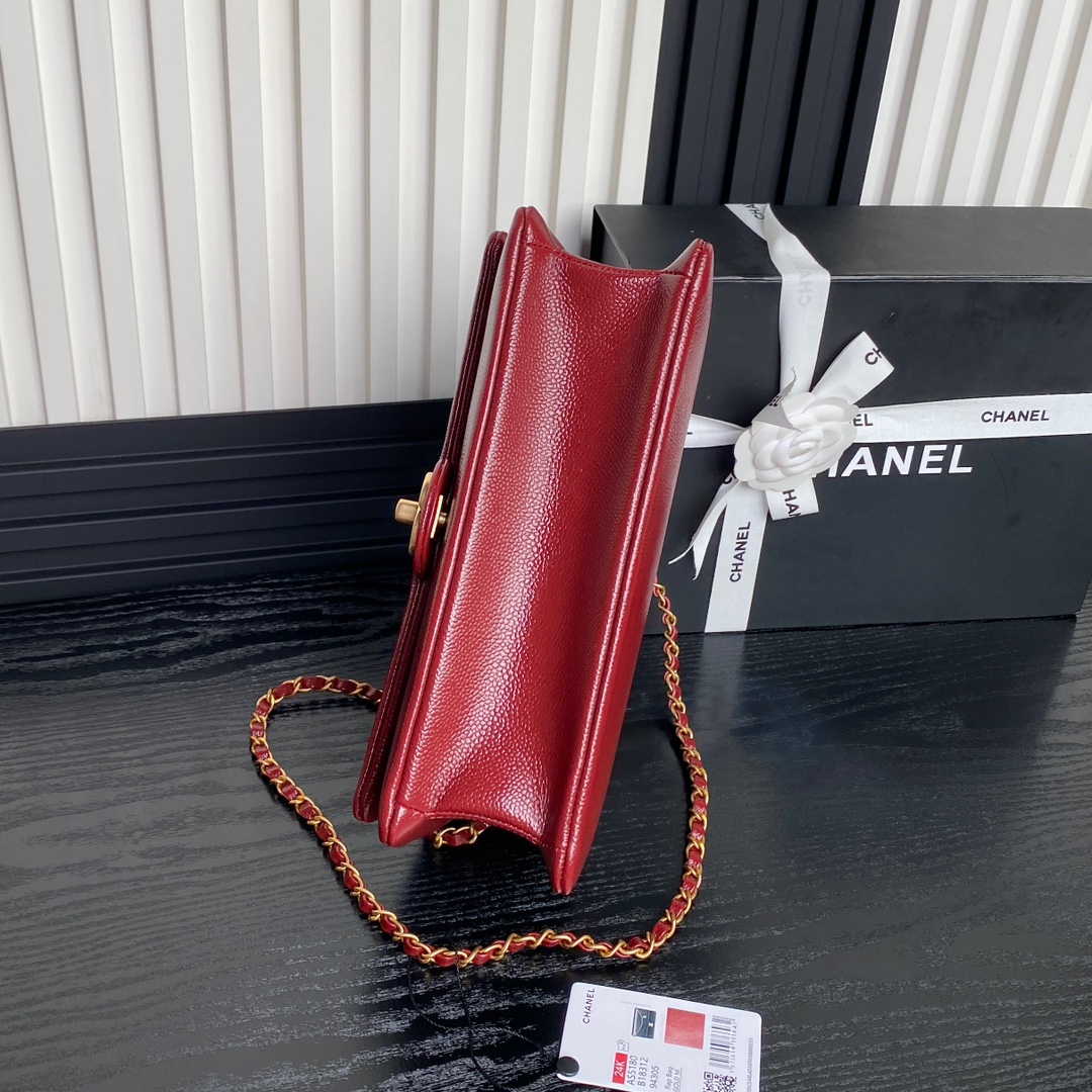 [TOP] CHANEL Clutch Bag Cowhide - Red