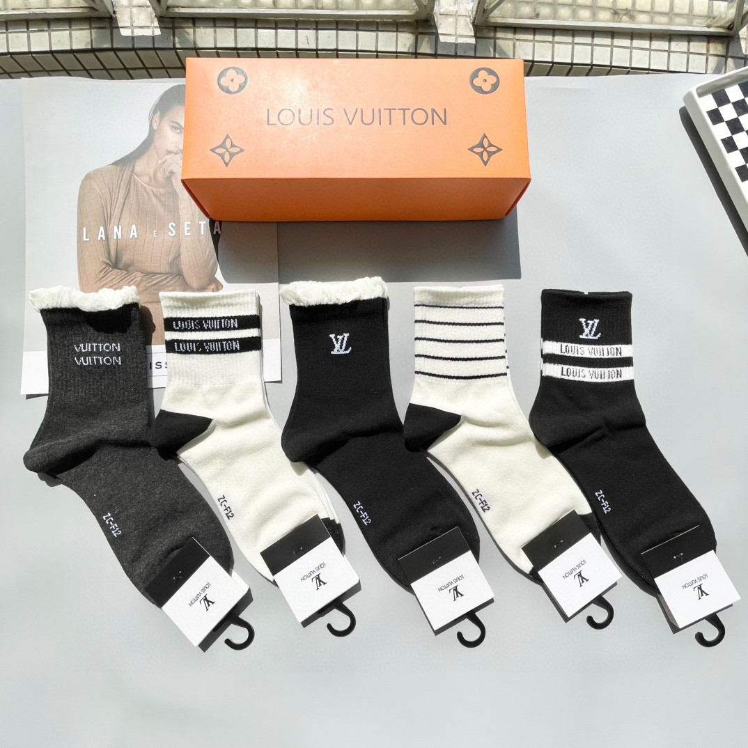 [TOP] Louis Vuitton LV Socks - 5 Pieces as a Set