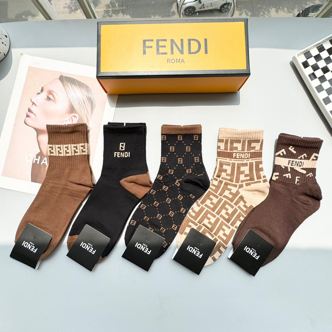 [TOP] FENDI Socks - 5 Pieces as a Set