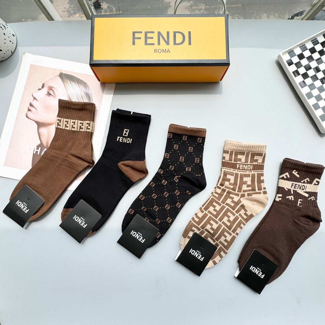 [TOP] FENDI Socks - 5 Pieces as a Set