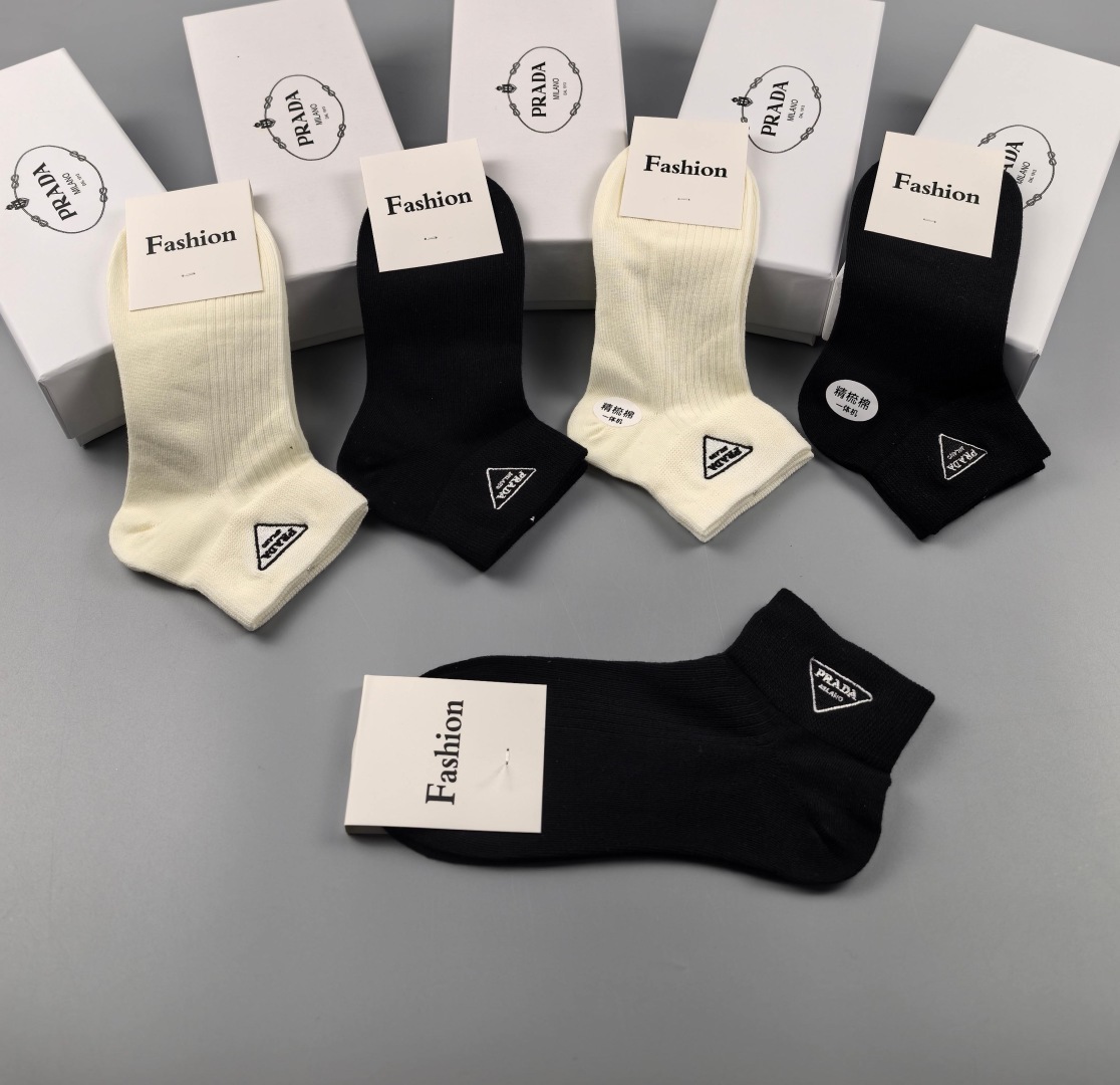 [TOP] PRADA Short Style Socks - 5 Pieces as a Set