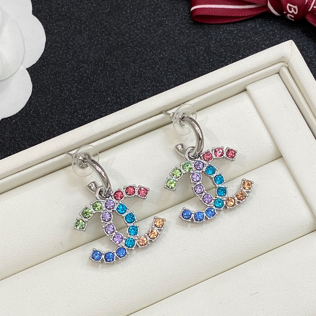 [TOP] CHANEL CC Earrings - 2 Colors