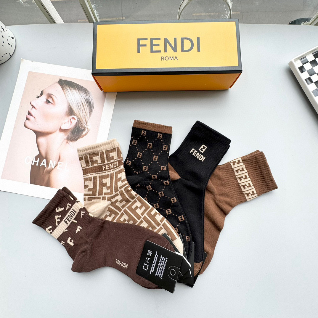 [TOP] FENDI Socks - 5 Pieces as a Set