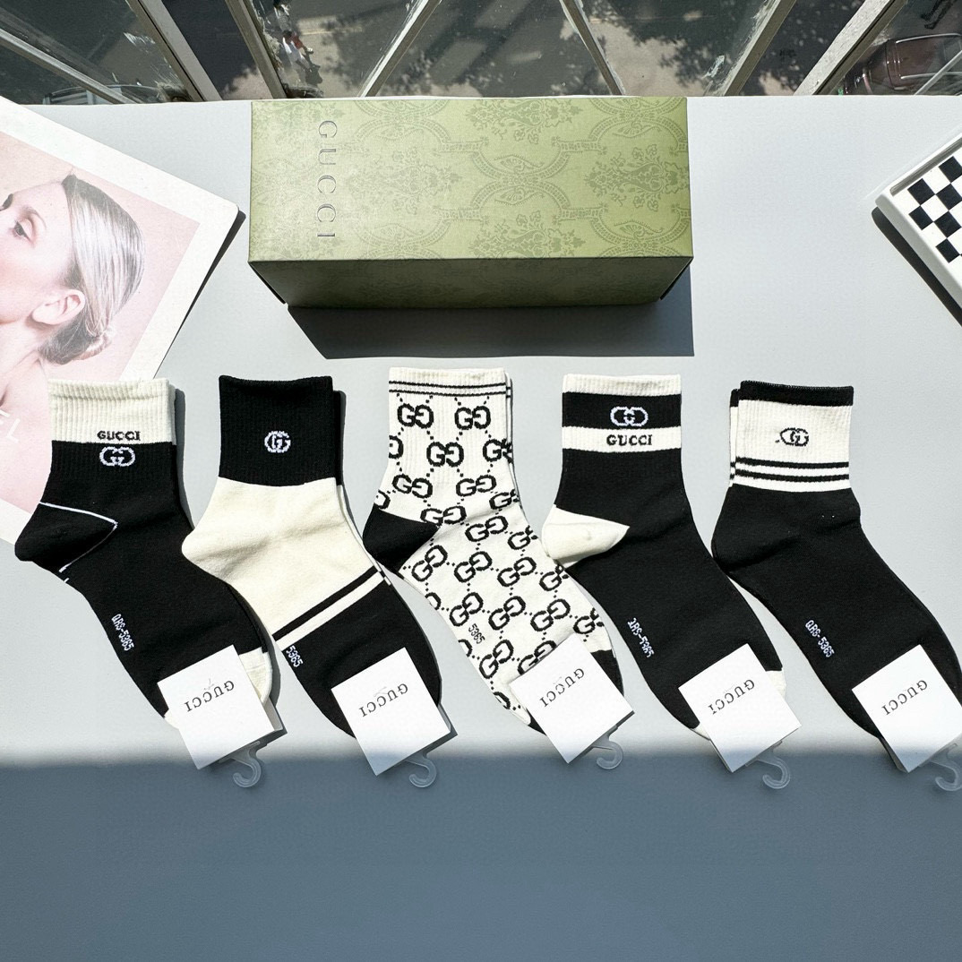 [TOP] GUCCI Socks - 5 Pieces as a Set