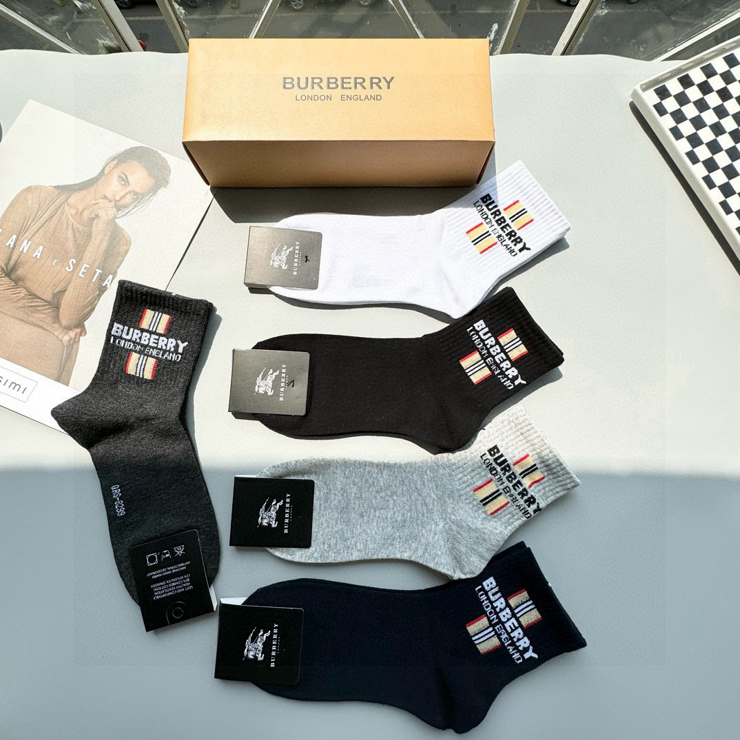 [TOP] BURBERRY Socks - 5 Pieces as a Set