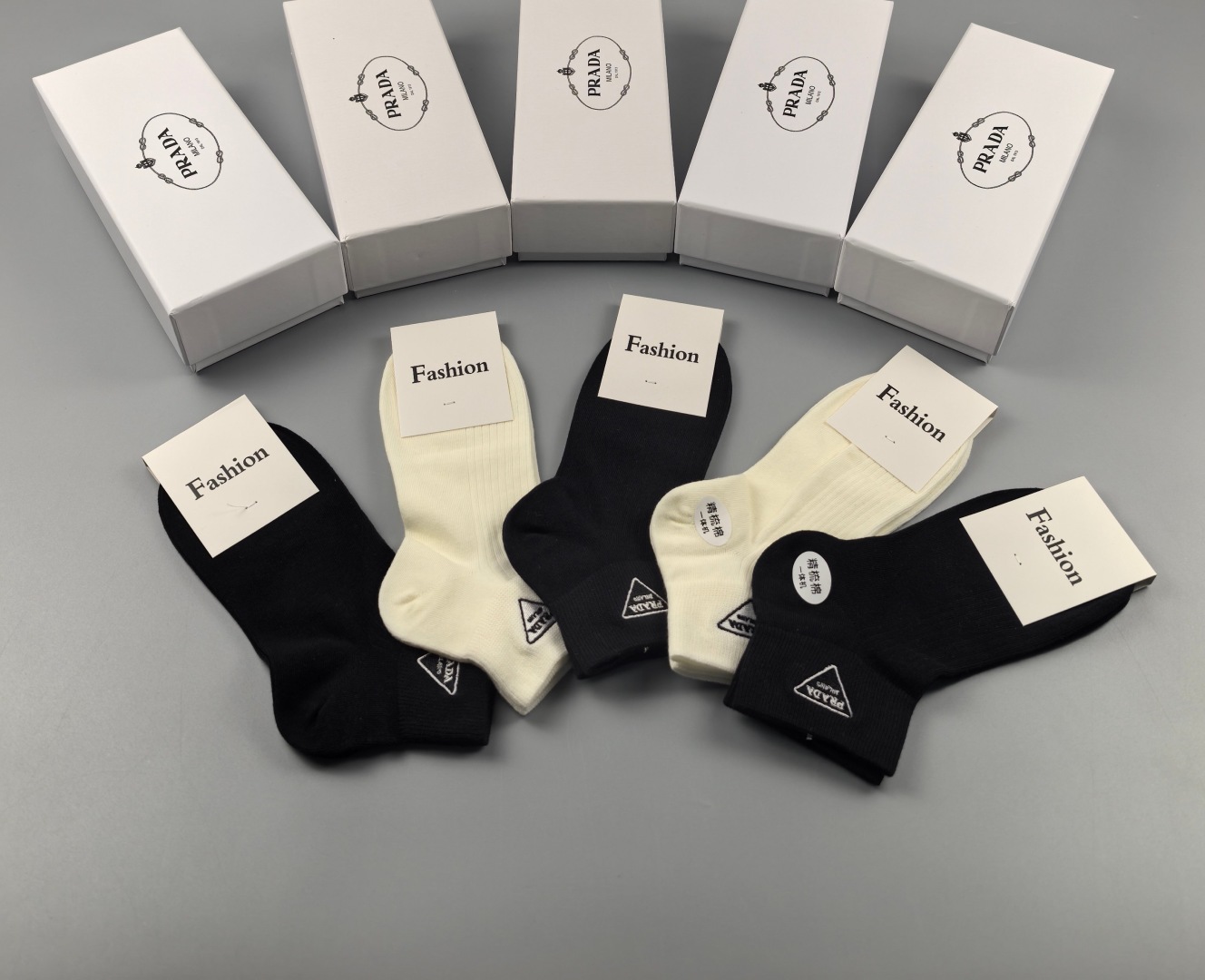 [TOP] PRADA Short Style Socks - 5 Pieces as a Set