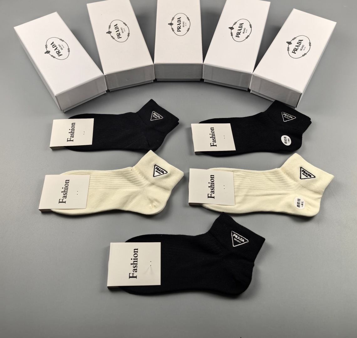 [TOP] PRADA Short Style Socks - 5 Pieces as a Set