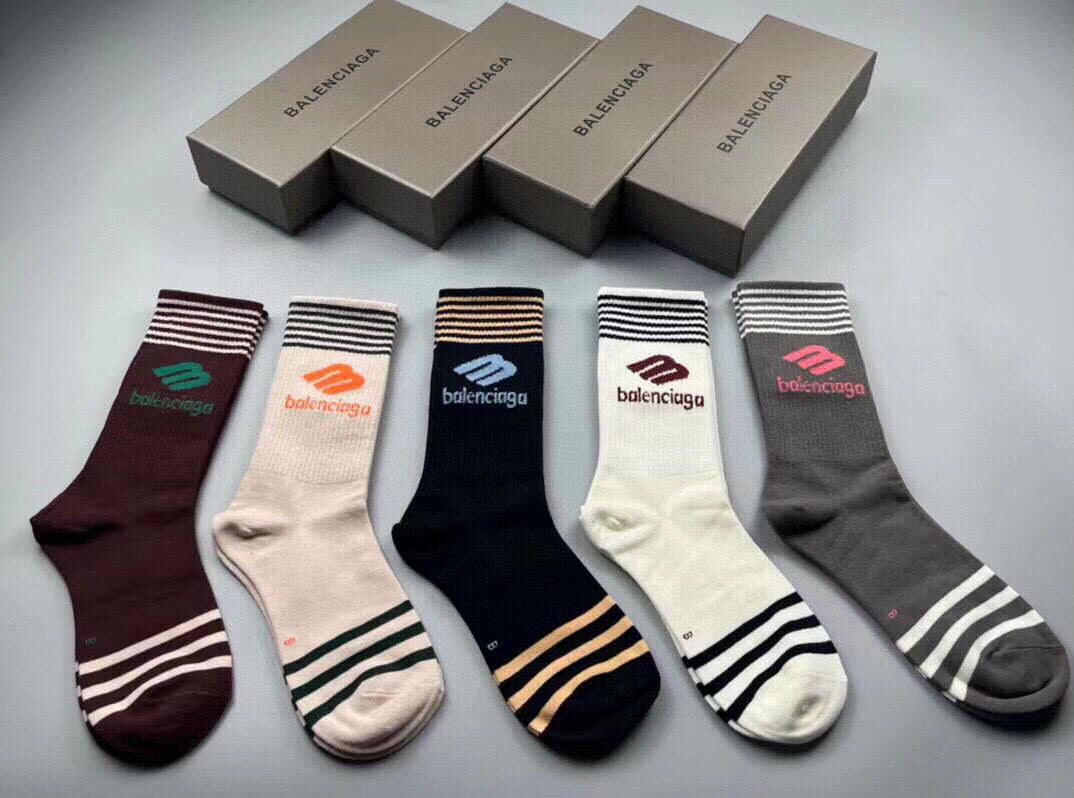 [TOP] BALENCIAGA Socks - 5 Pieces as a Set