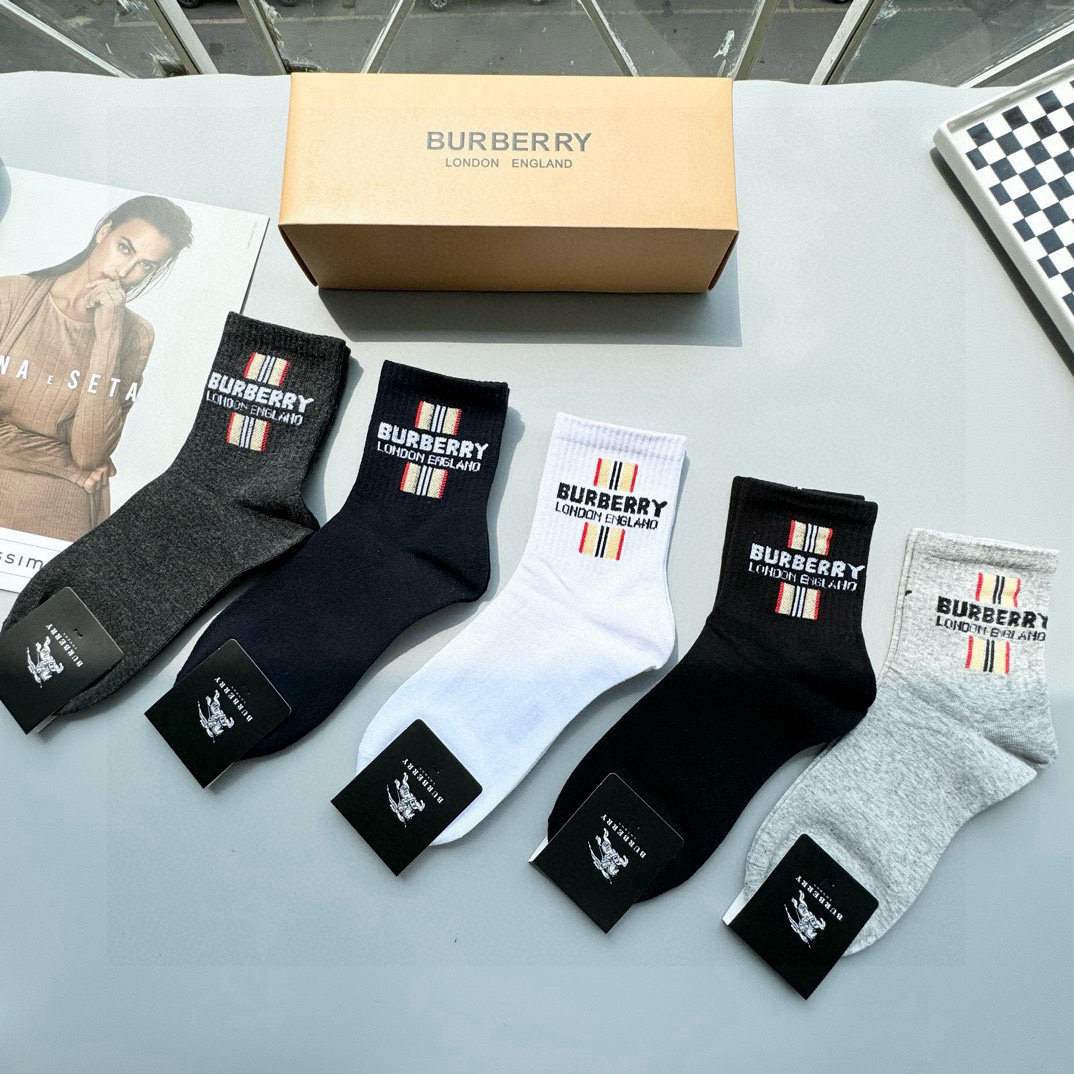 [TOP] BURBERRY Socks - 5 Pieces as a Set