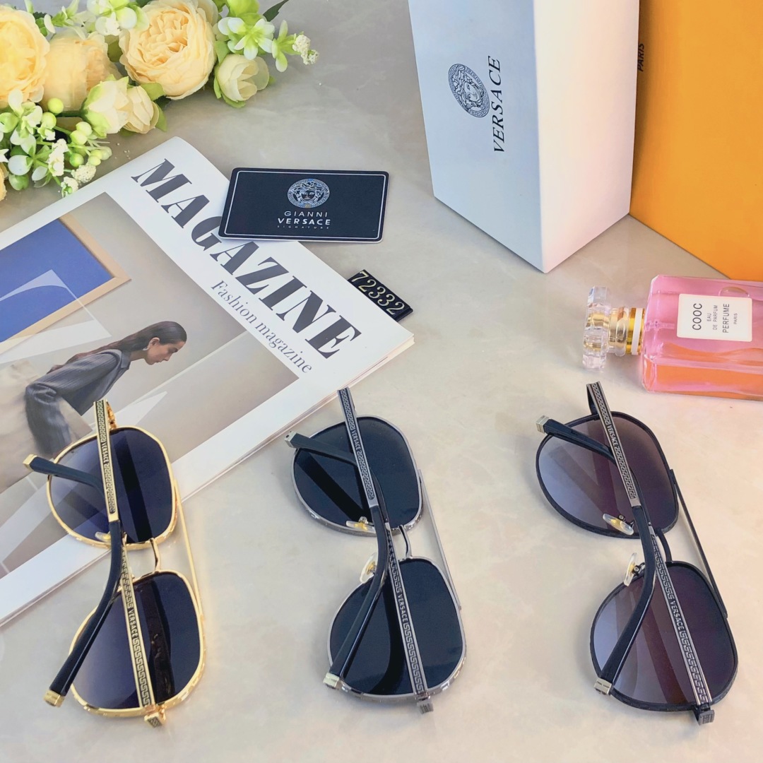 [TOP] VERSACE Sunglasses - 3Colors