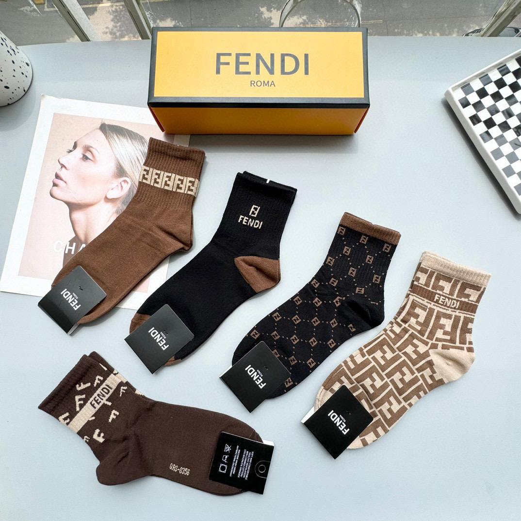 [TOP] FENDI Socks - 5 Pieces as a Set