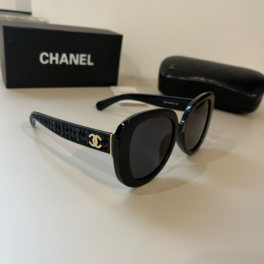 [TOP] CHANEL Sunglasses - 2 Colors