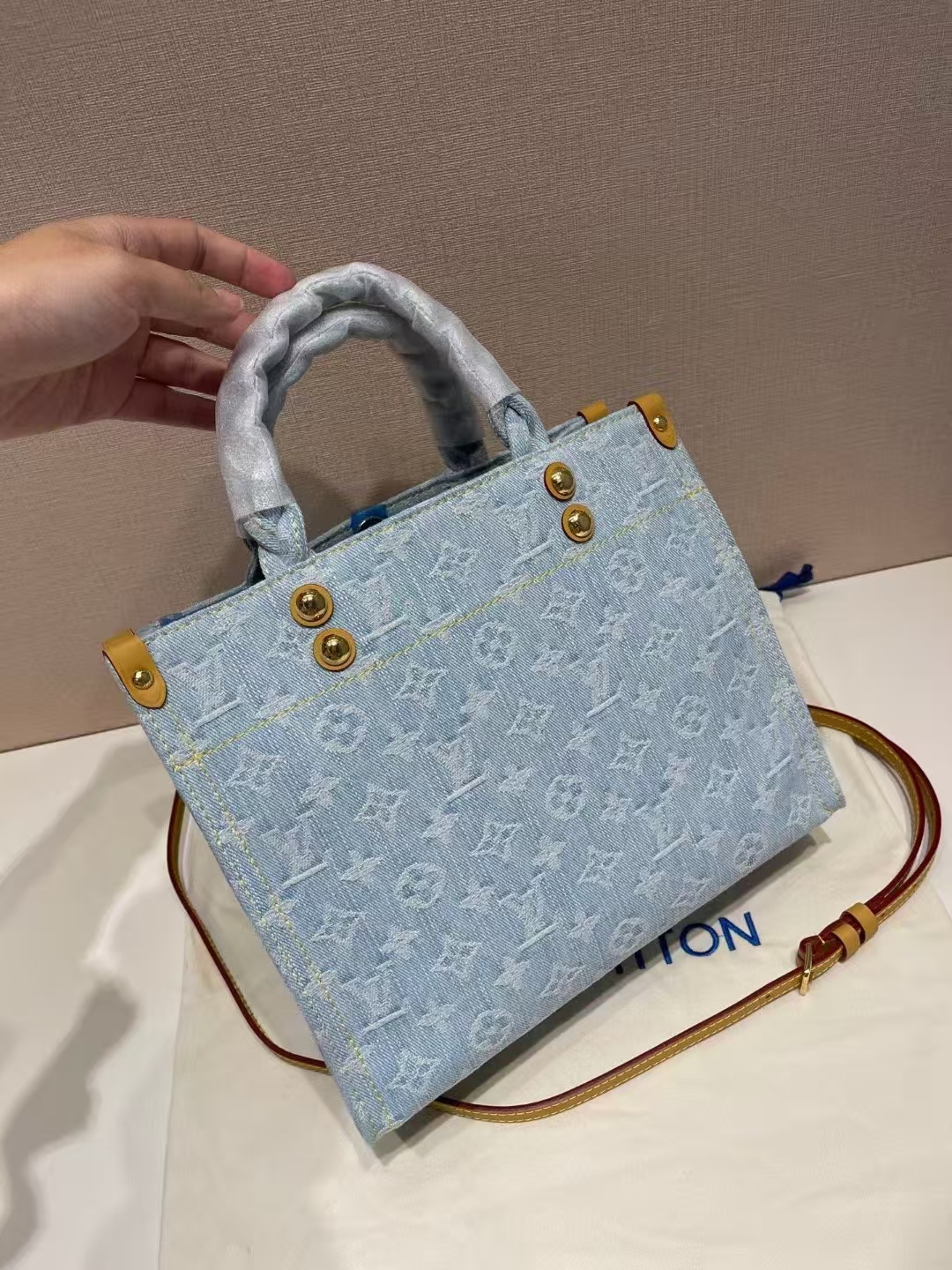 [TOP] Louis Vuitton LV On The Go Bag 18x15x8.5cm/28x23x10.5cm/35x27x14cm - Denim Blue