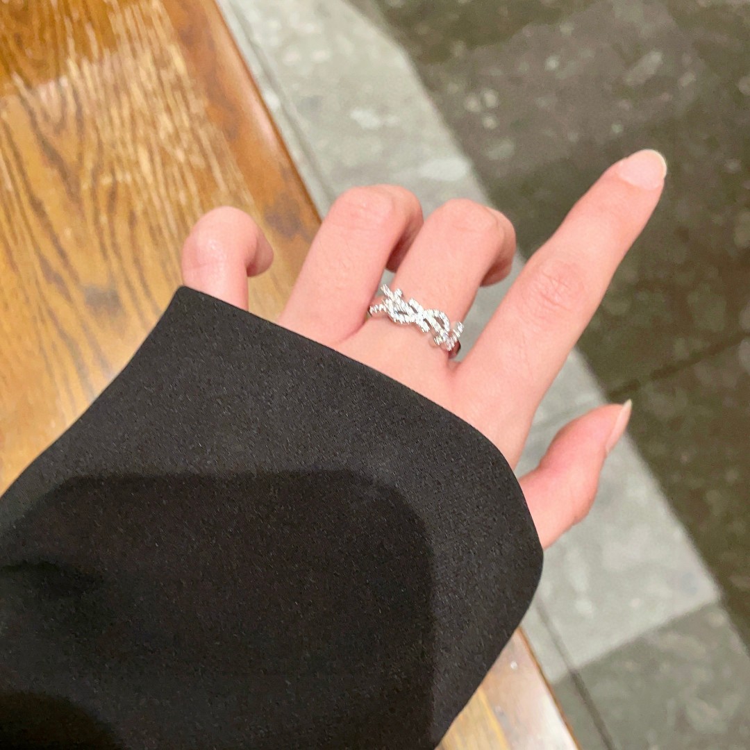 [TOP] Yves Saint Laurent YSL Ring - Silver