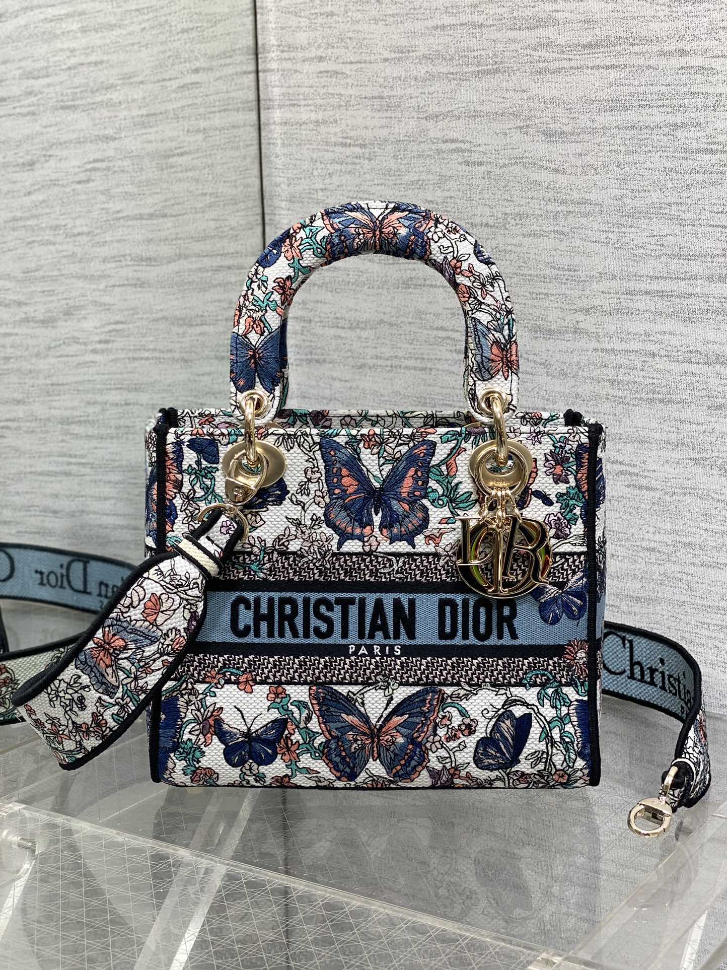 [TOP] Christian Dior Pattern Embroidery Bag 24x20x11cm - 2 Color