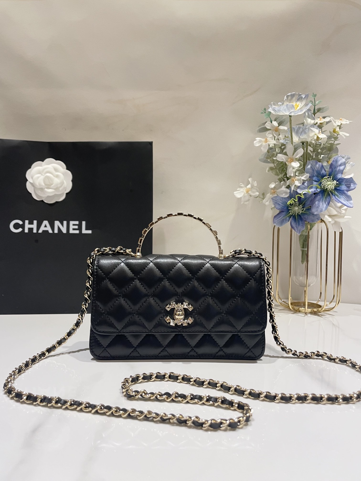 [TOP] CHANEL Flap Bag with Handle 18.5*11*6cm - 2 Colors