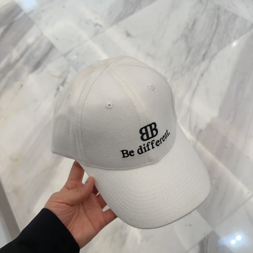[TOP] BALENCIAGA Baseball Cap - 2 Colors