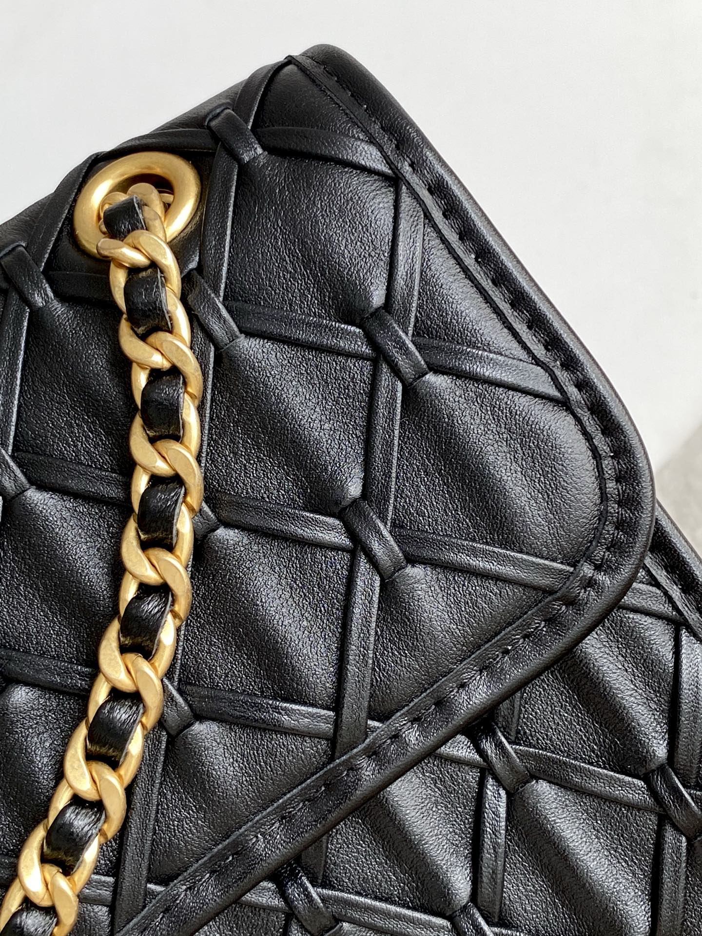 [TOP] CHANEL Flap Bag Leather Bag 13-19-5.5cm /15-25-8cm- Black