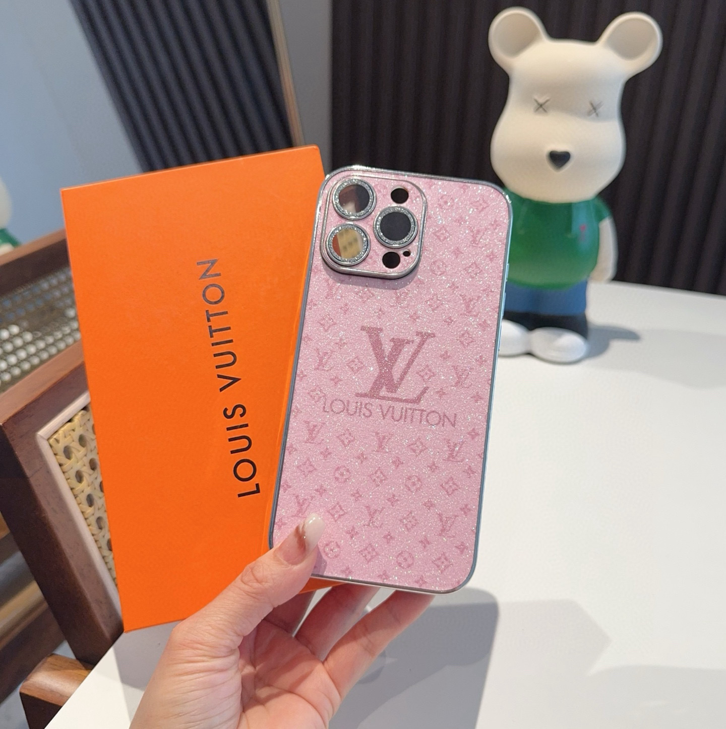 [TOP] Louis Vuitton LV  Phone Case-2 Colors