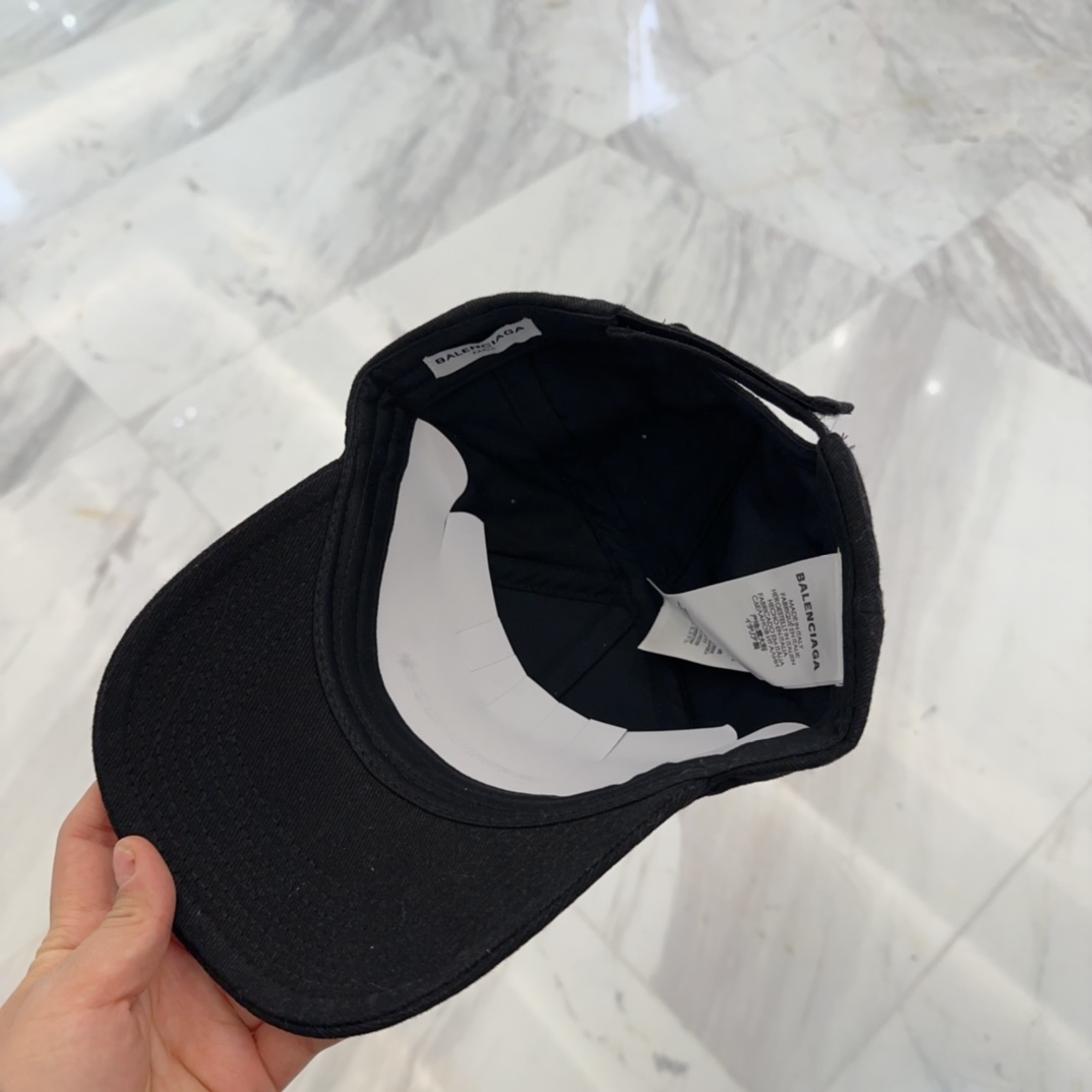[TOP] BALENCIAGA Baseball Cap - 2 Colors