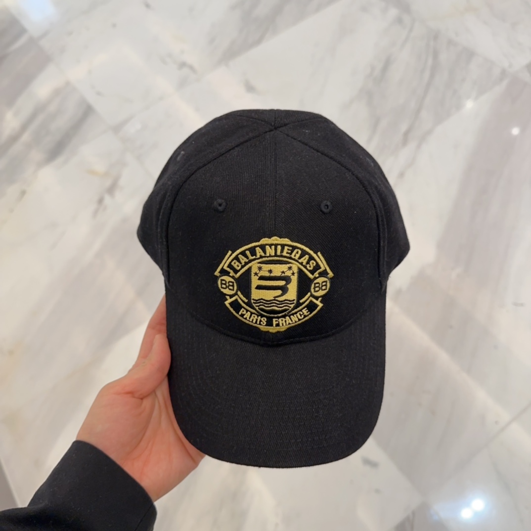 [TOP] BALENCIAGA Baseball Cap - 2 Colors