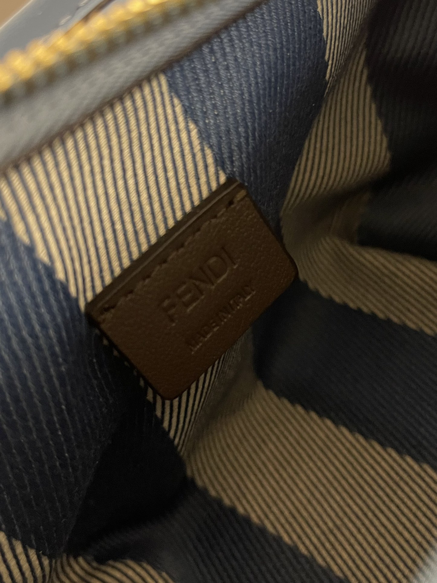 [TOP] FENDI Roll Bag Mini 23*19.5*15cm - Blue