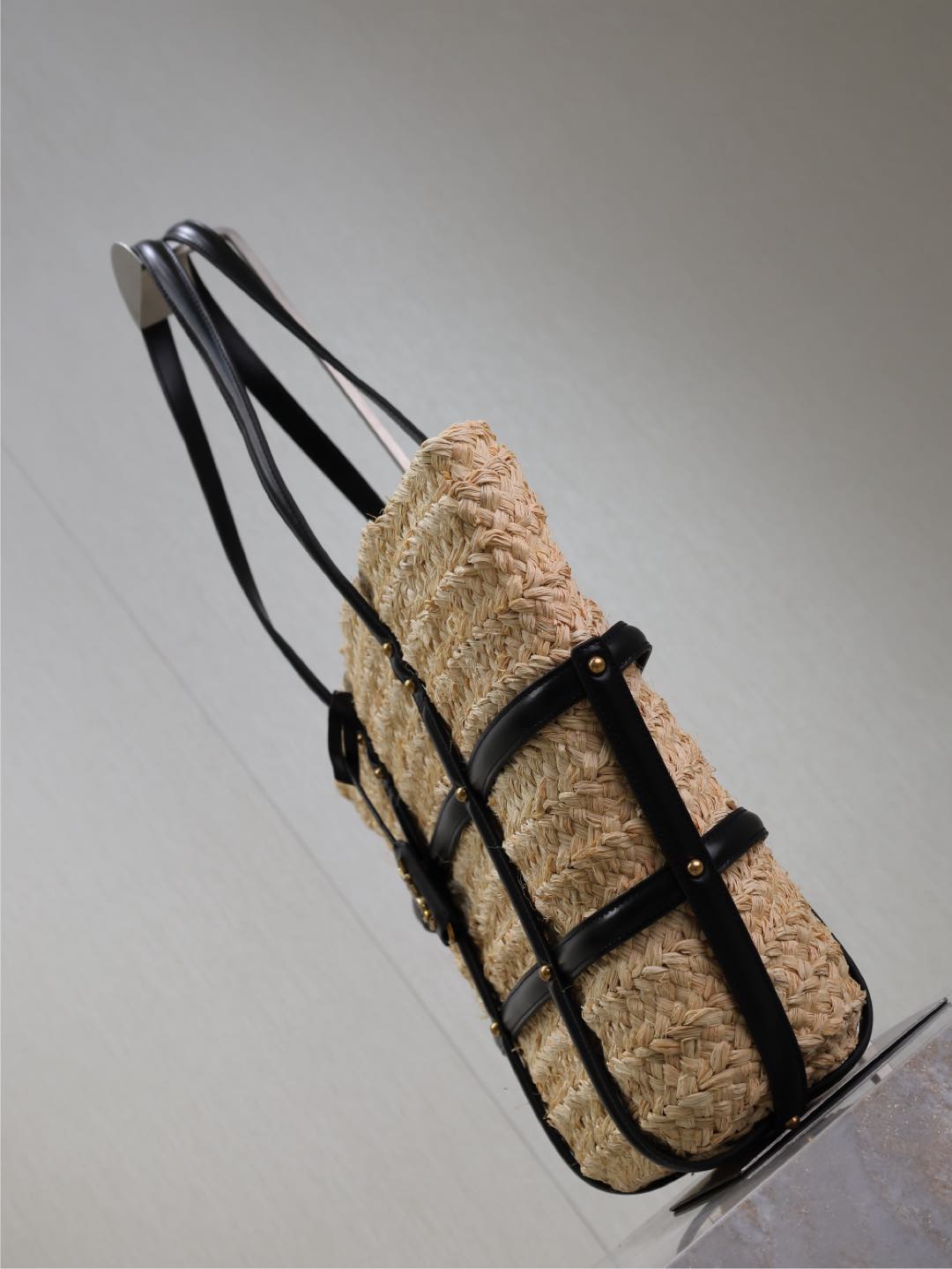 [TOP] Yves Saint Laurent YSL Panier Medium-Sized Handbag 40*29*19cm - Beige