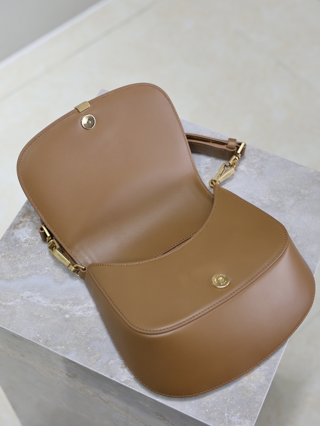 [TOP] Yves Saint Laurent YSL Voltaire Hobo/Crossbody Bag 17.5x21x8cm - Beige