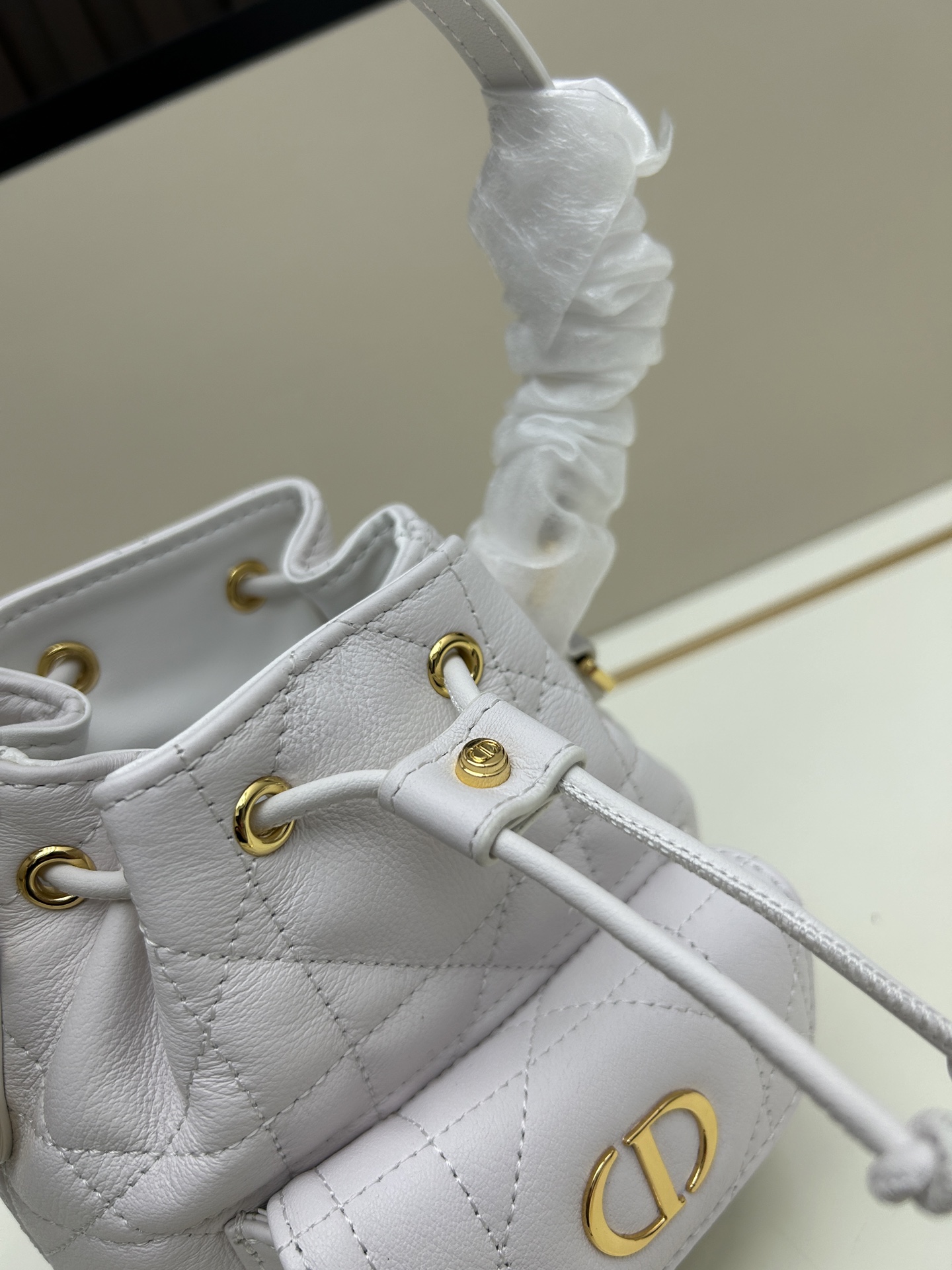 [TOP] Christian Dior Caro Bucket Bag 14*15*7cm - White