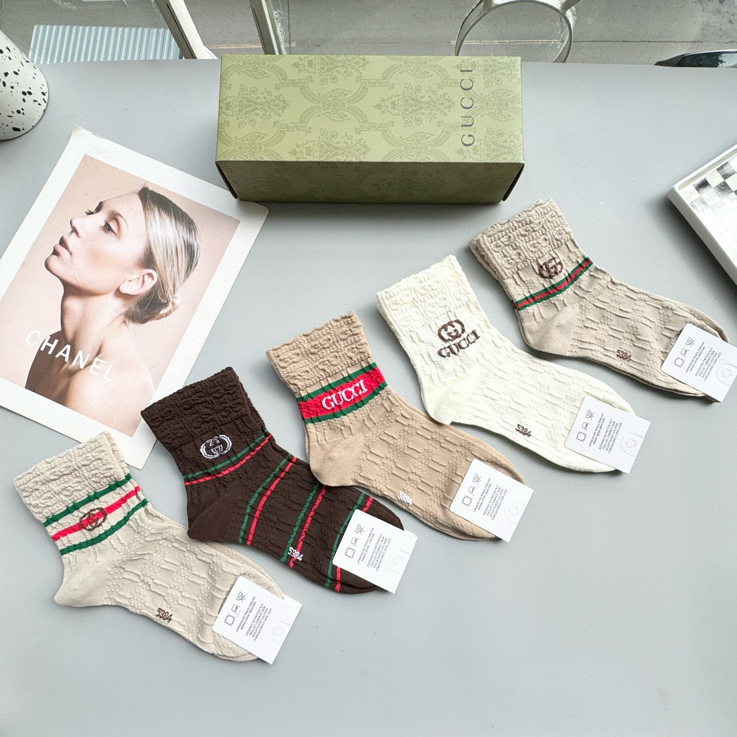 [TOP] GUCCI Socks - 5 Pieces as a Set
