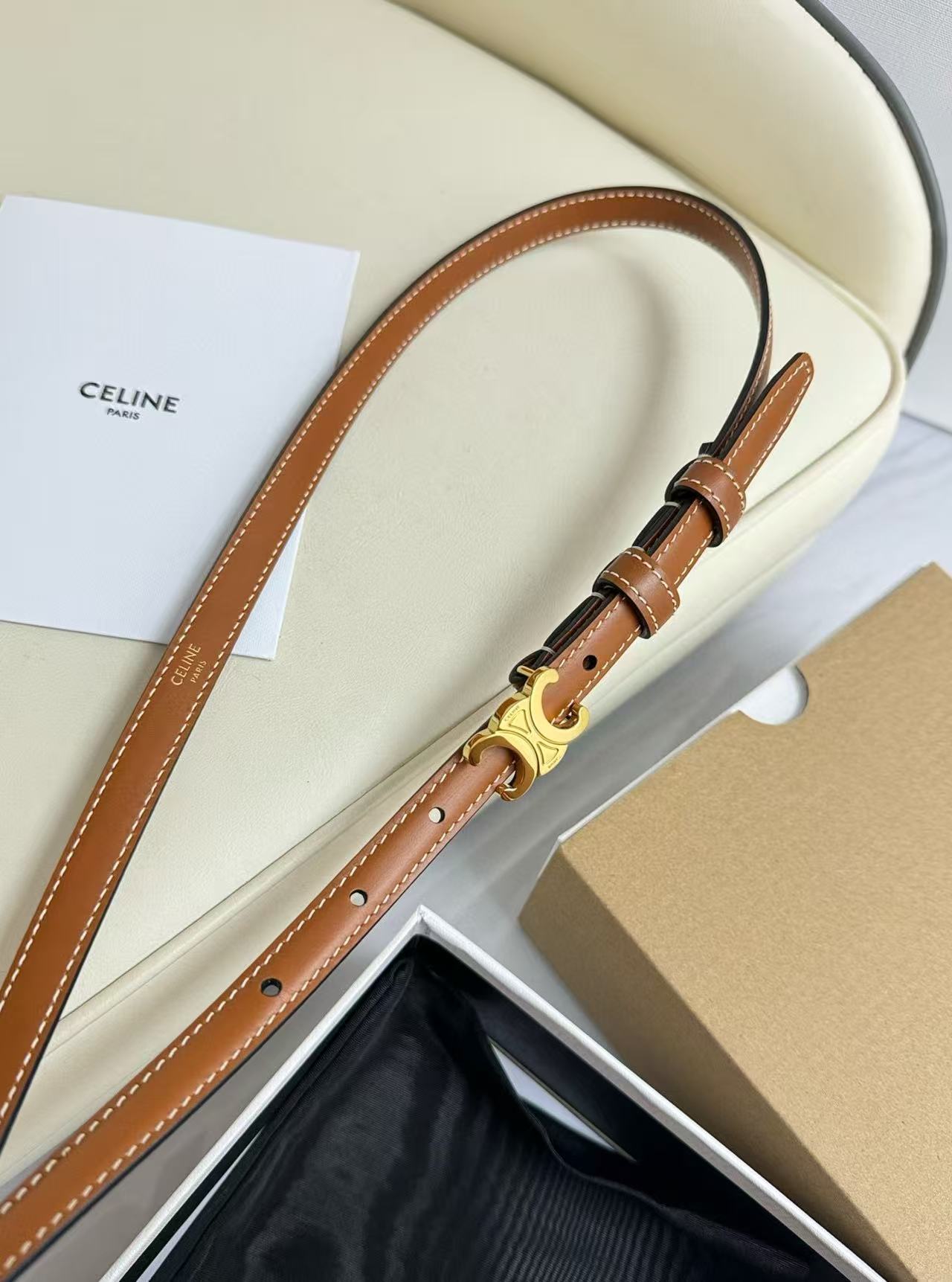 [TOP] CELINE Leather Triomphe Belt - Brown