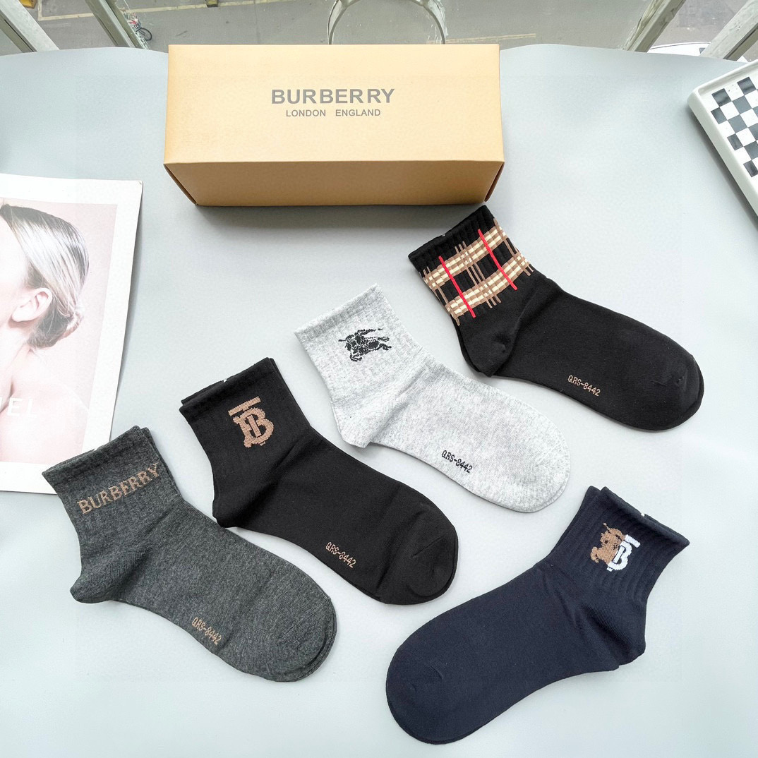 [TOP] BURBERRY Socks - 5 Pieces as a Set