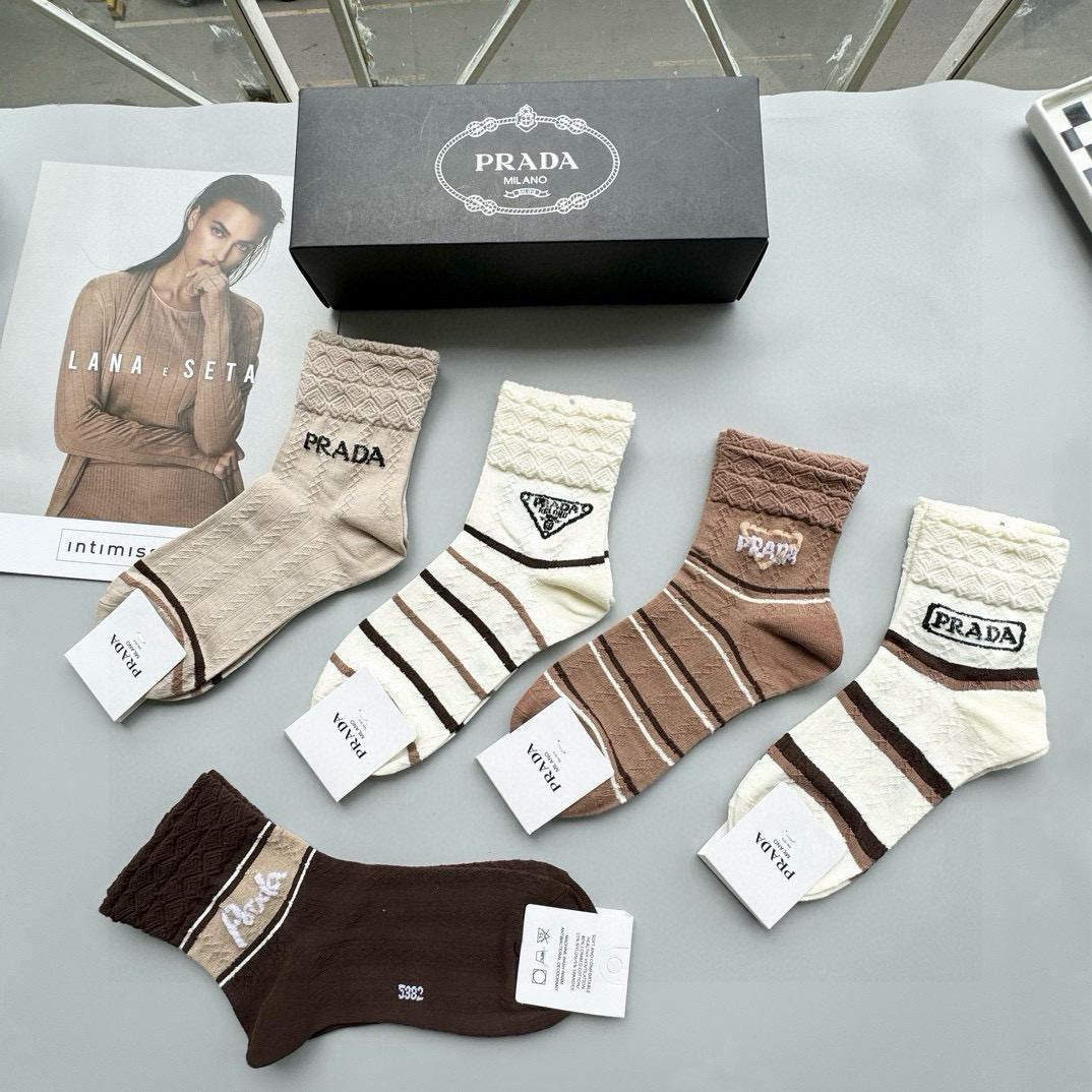 [TOP] PRADA Socks - 5 Pieces as a Set