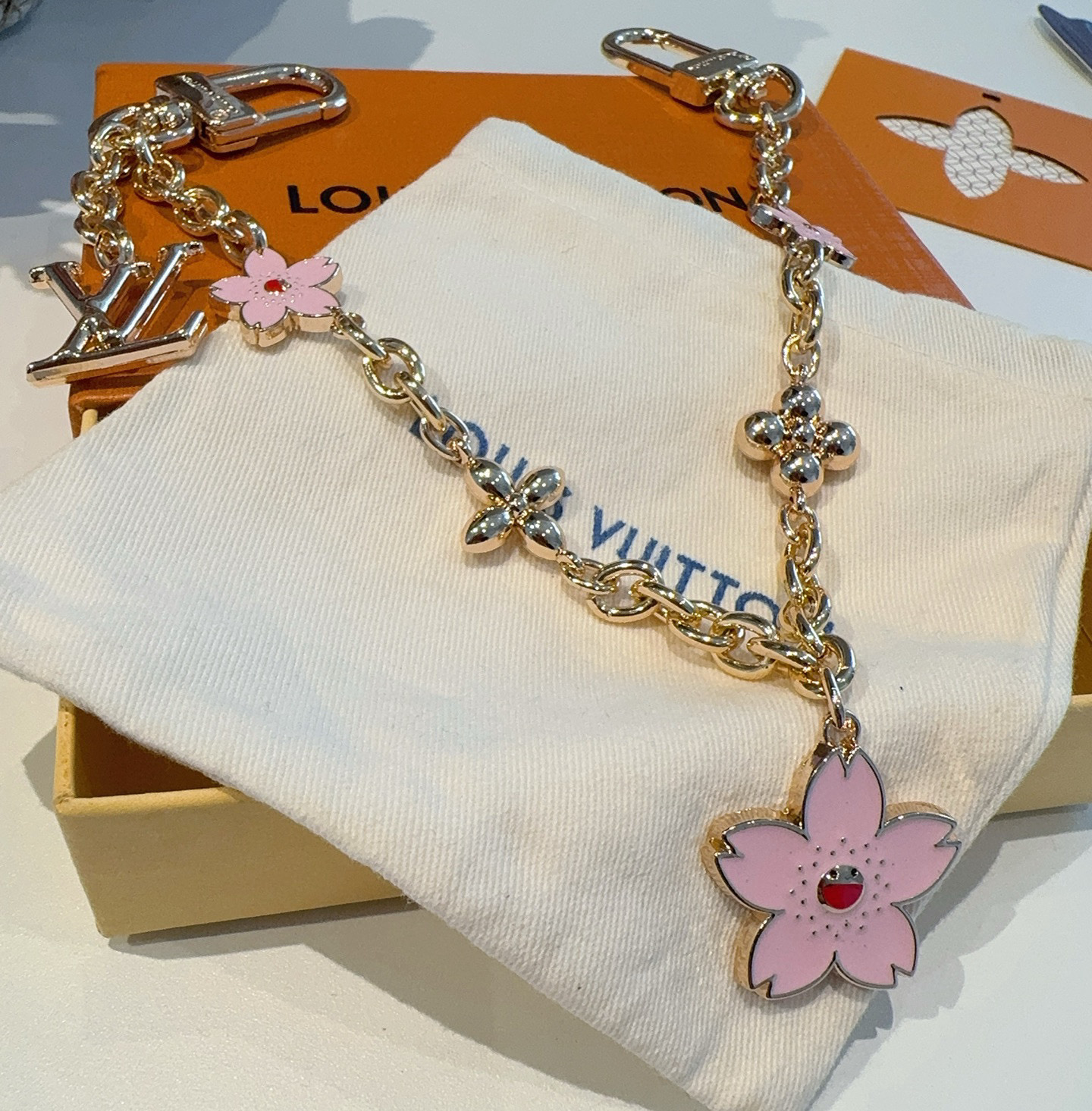 [TOP] Louis Vuitton LV ×TM Cherry Blossom Bag Charm  - Gold