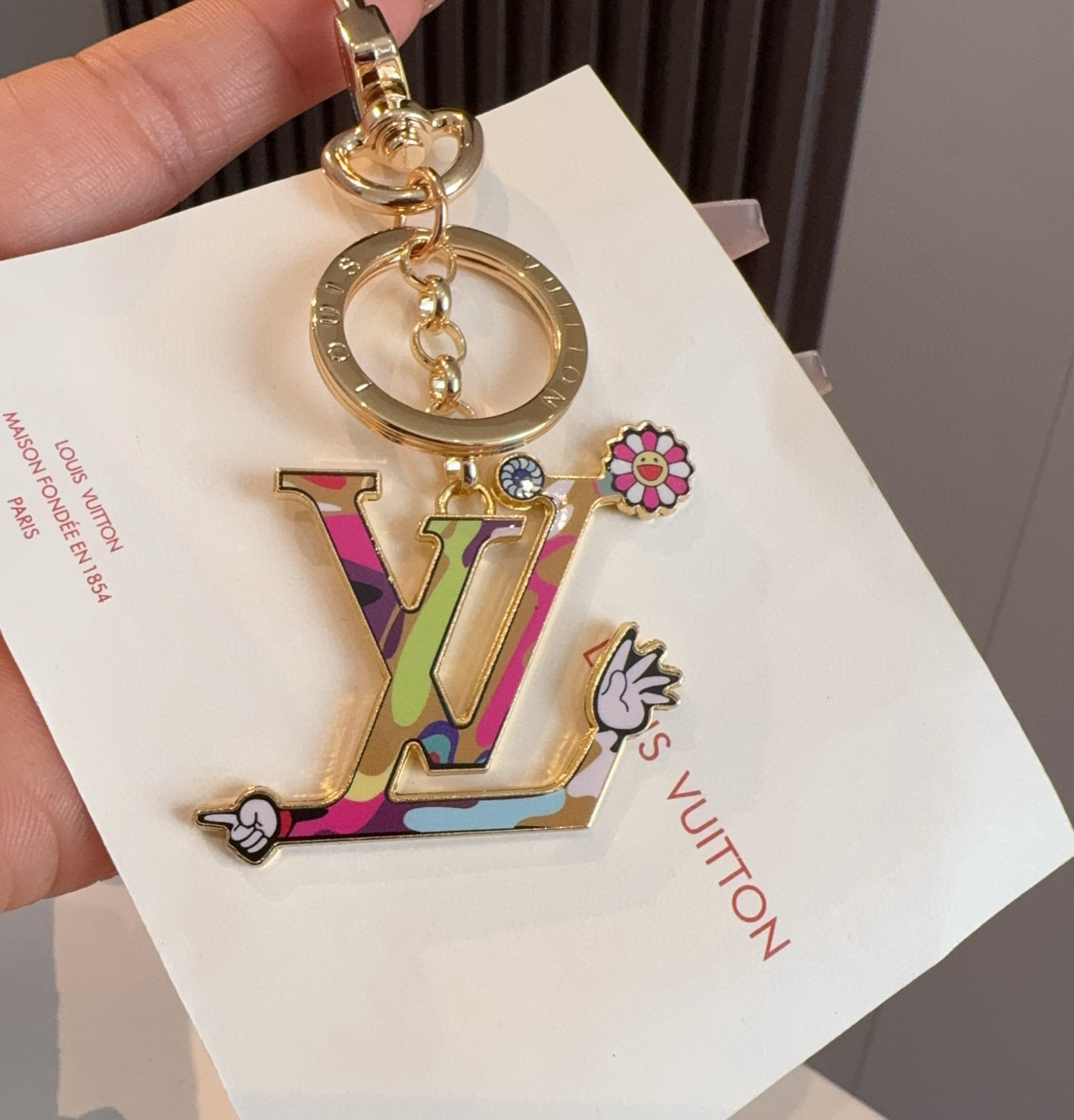 [TOP] Louis Vuitton LV ×TM Iconic Supertlat Key Chain  - Gold