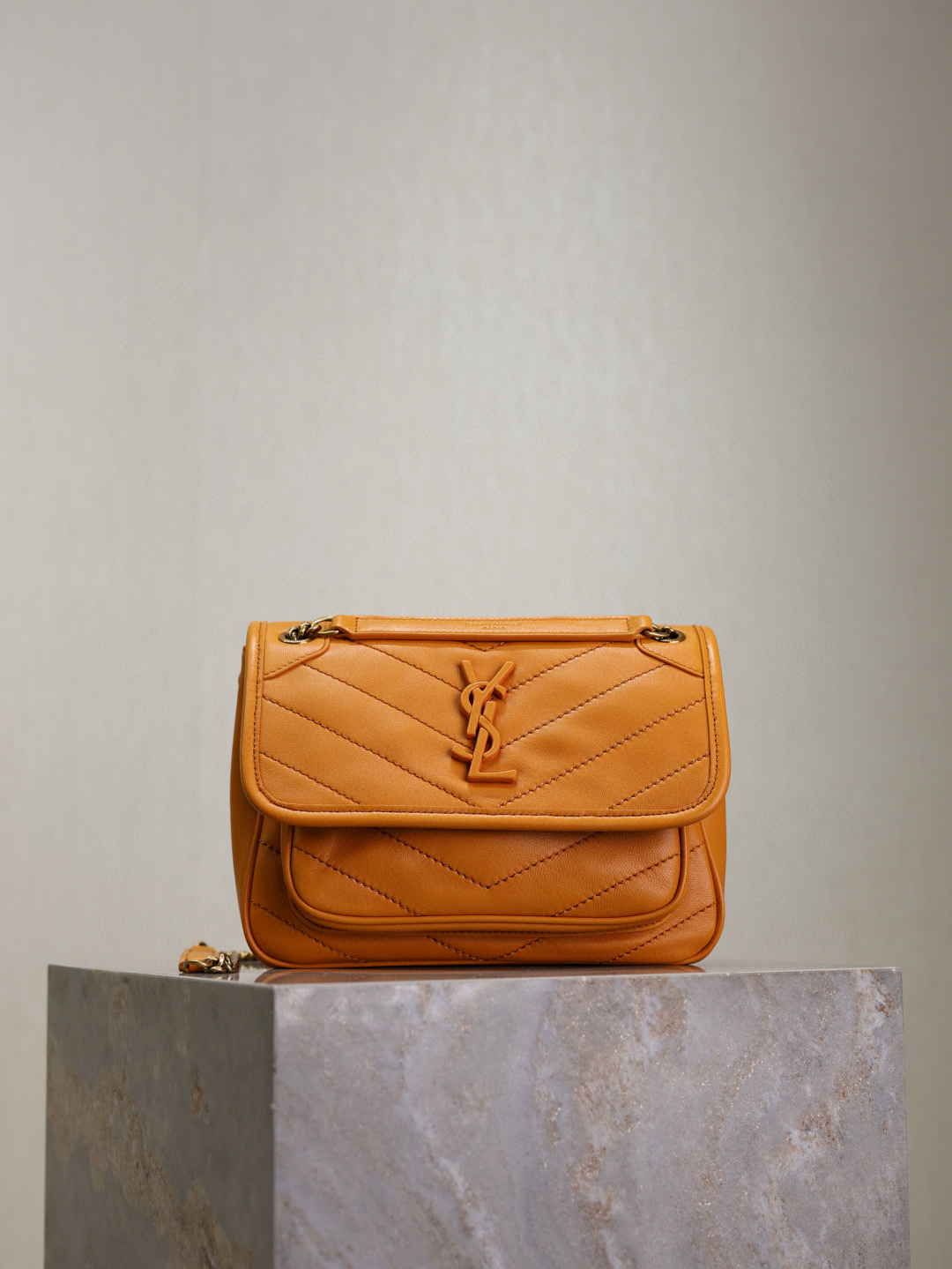 [Top] Yves Saint Laurent YSL Niki Sheepskin Bag 22x16.5x7.5cm/28x20.5x8.5cm - Orange